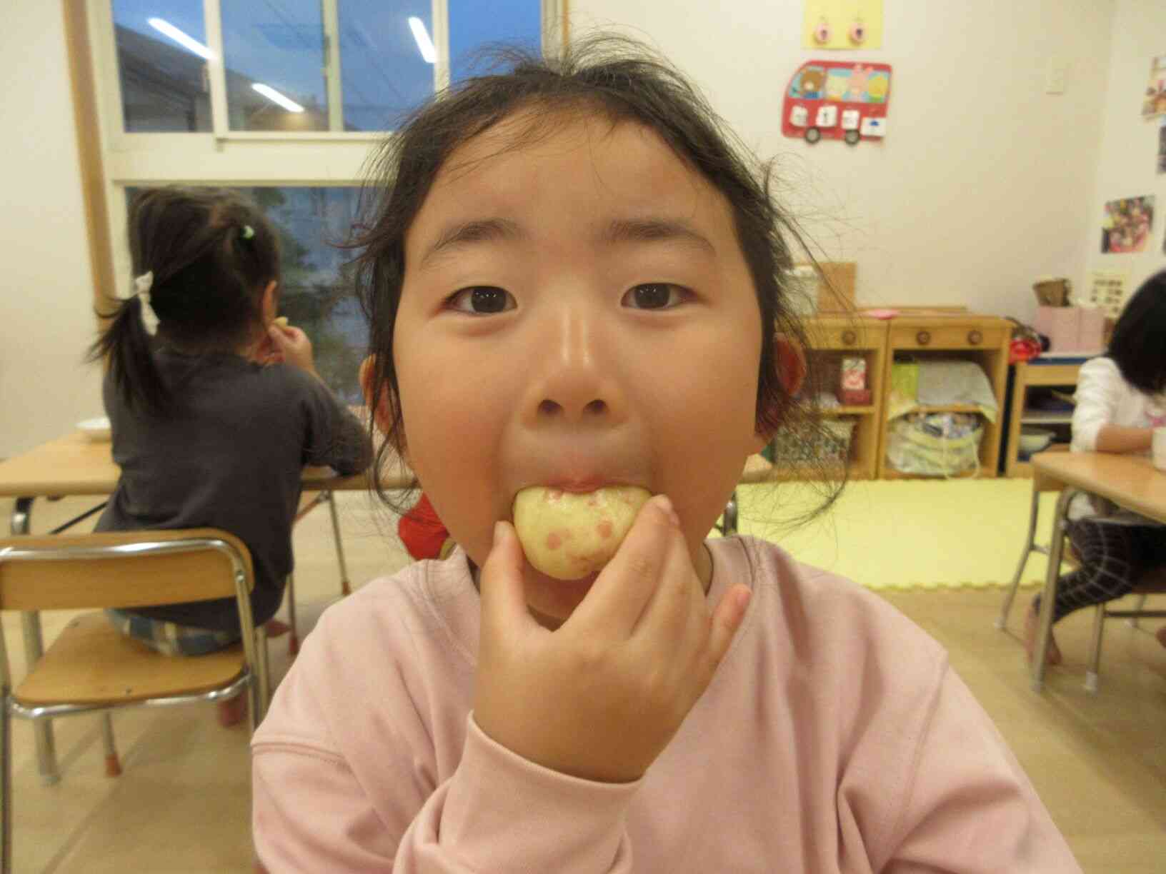 ぱくっ！