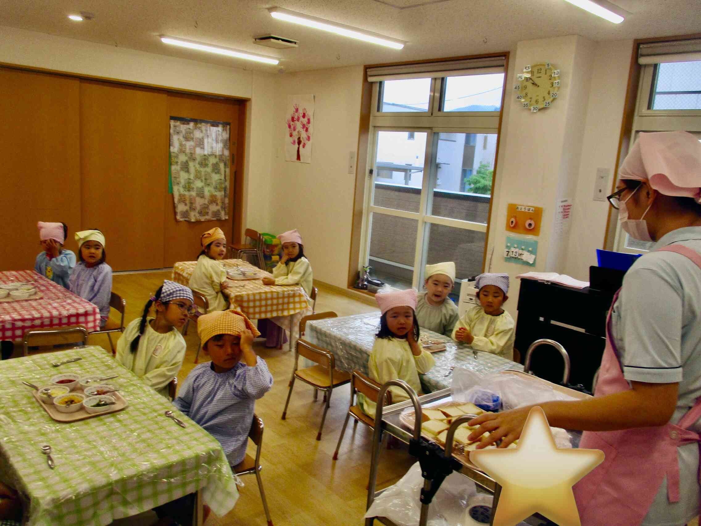 食育「ピザ作り」(5歳児・きりん組）｜ニチイキッズ山形みっかまち