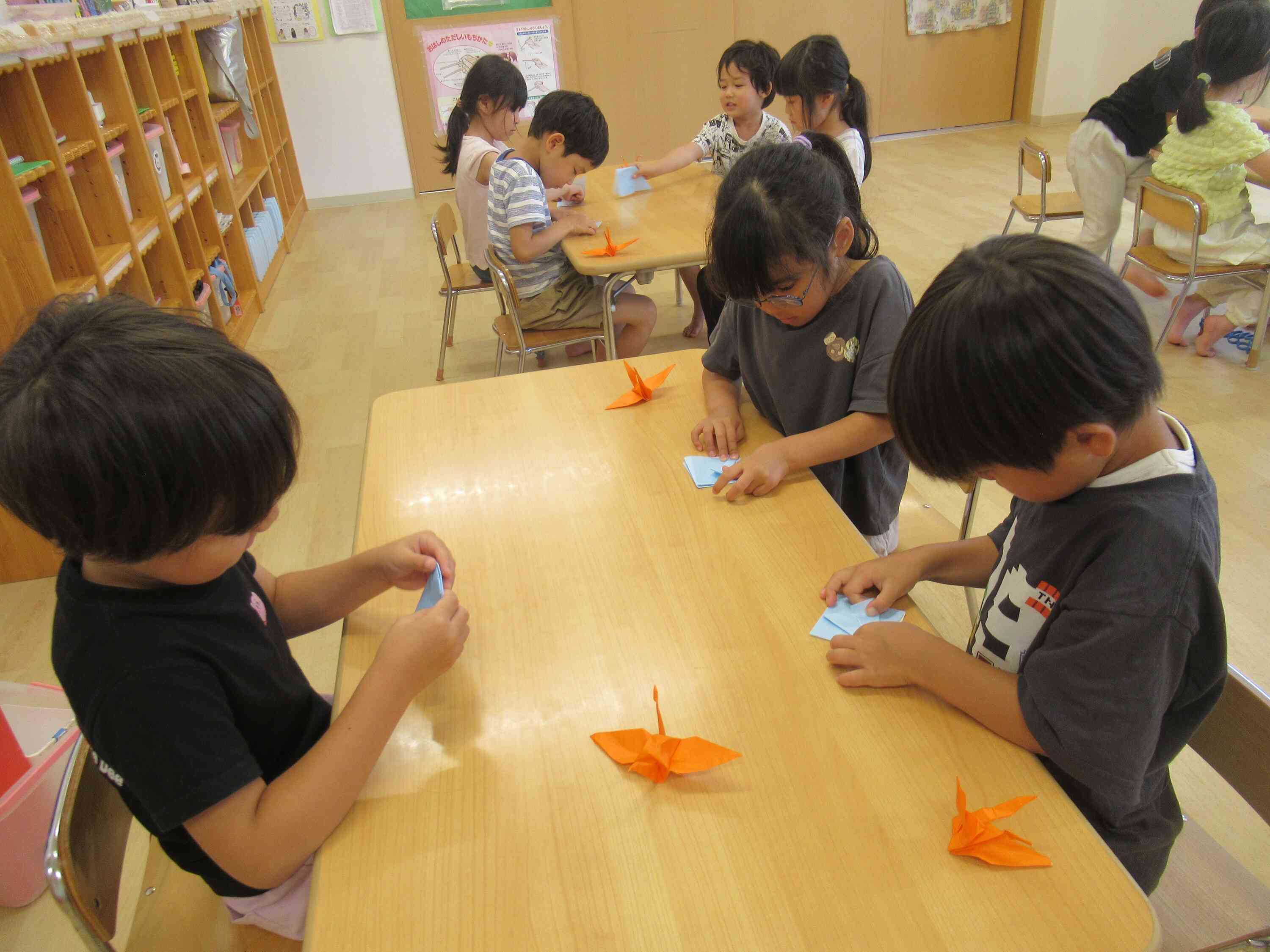 ２枚目も折るぞ～！