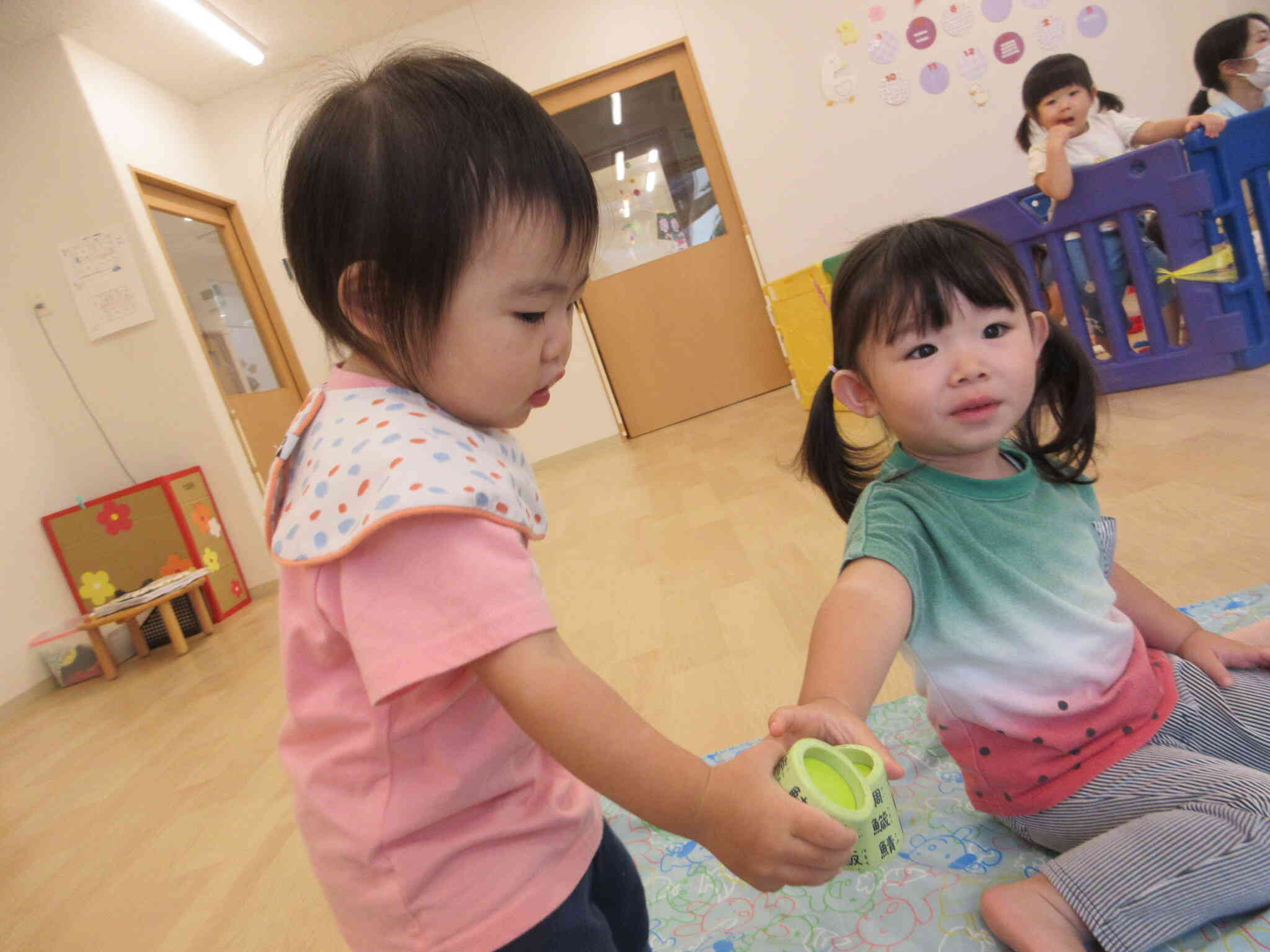 お寿司遊び(あひる組　1歳児)