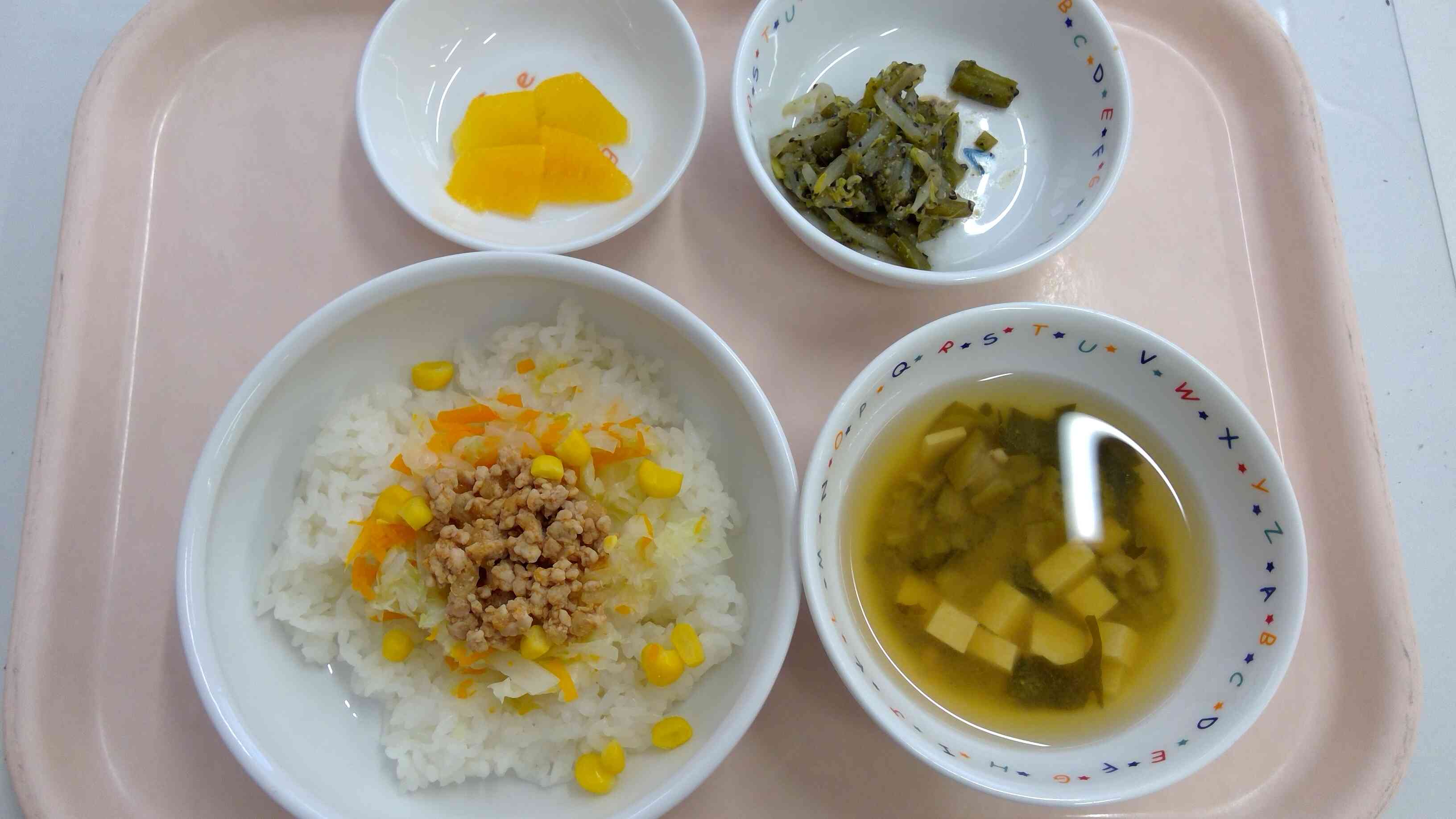 ９月３日の給食メニューです