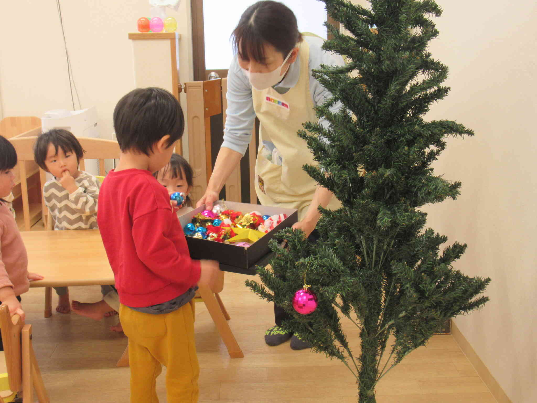 どの飾りにしようかな。