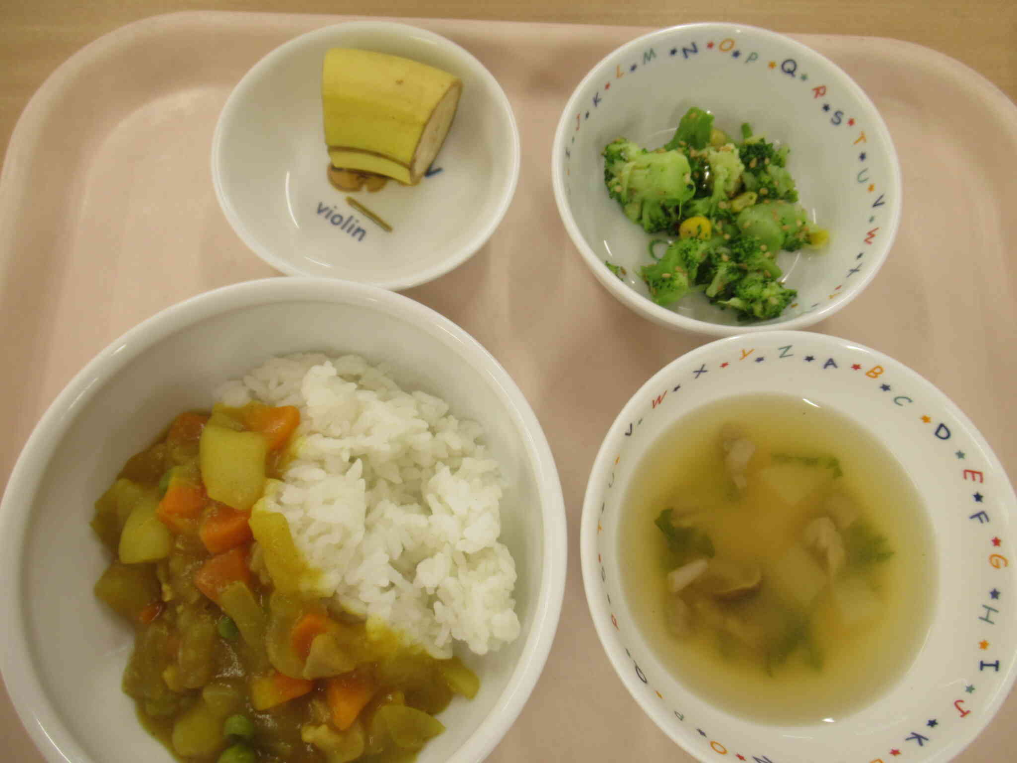 １２月４日の給食メニューです