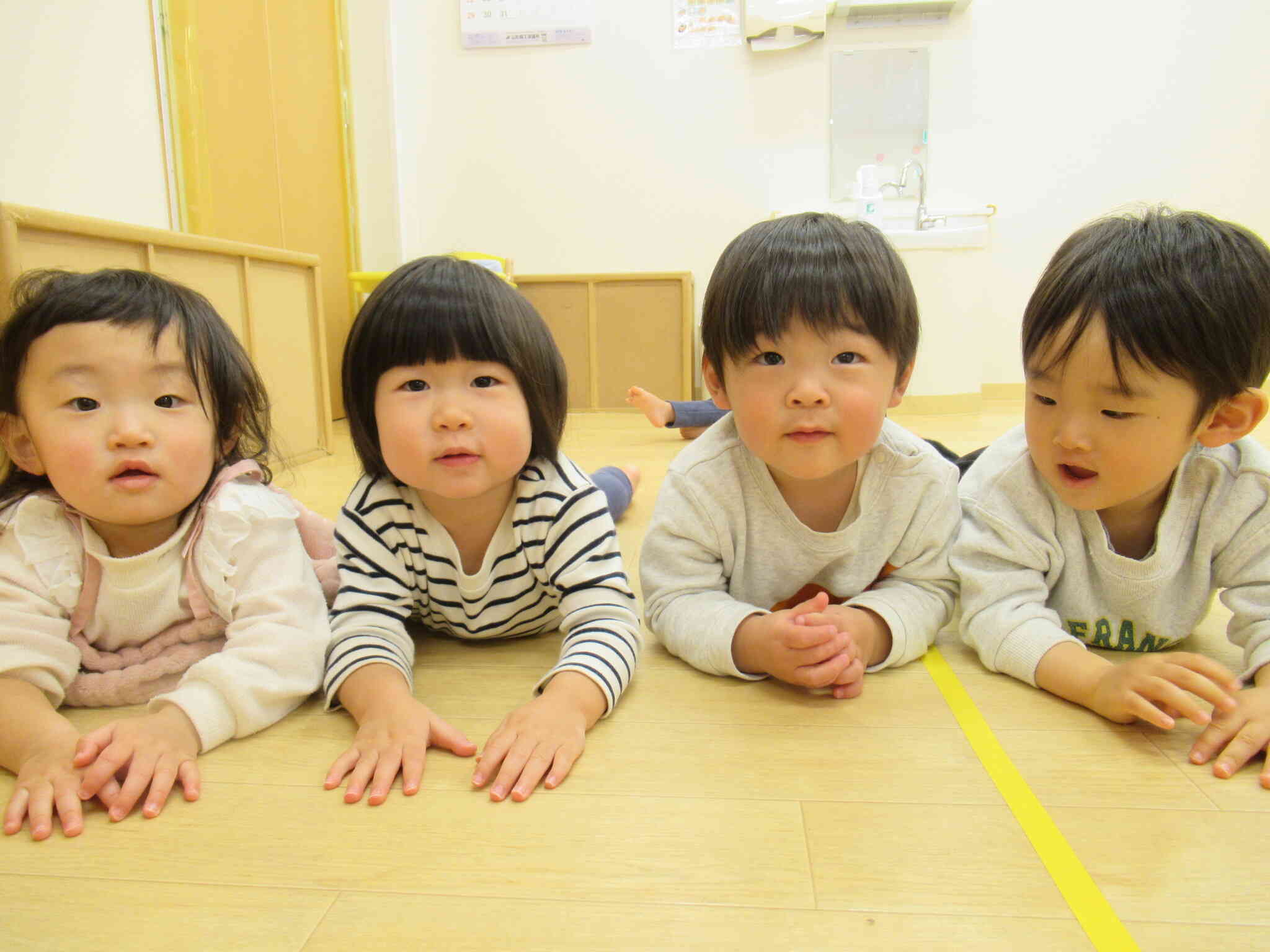 お友だちと遊ぶの楽しいな♪