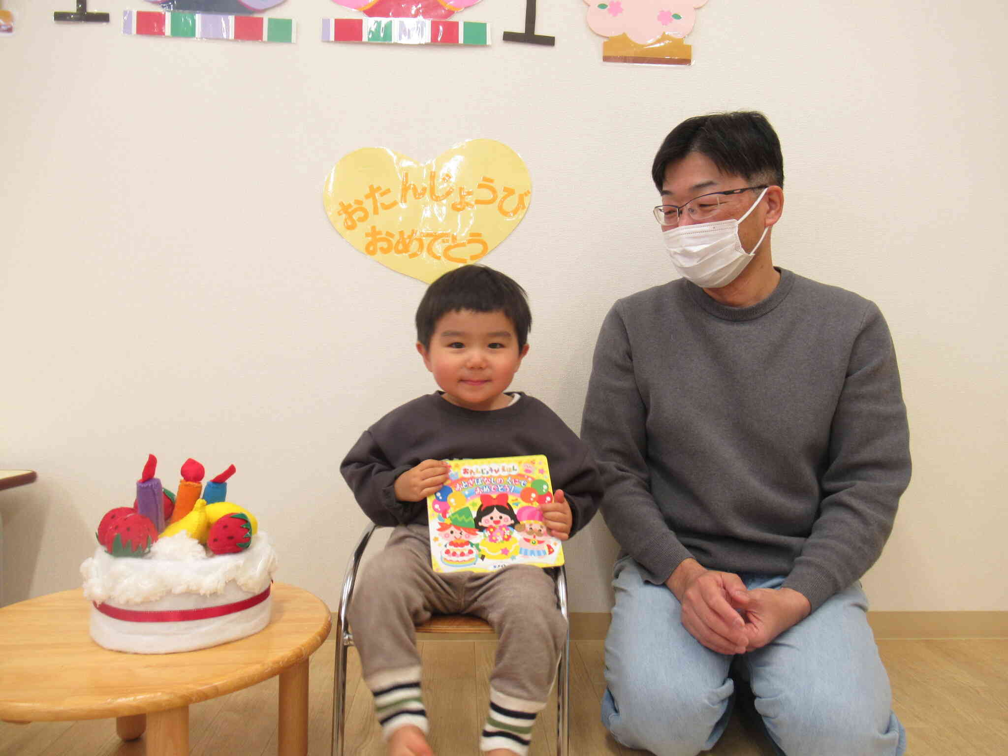 ひな祭り誕生会