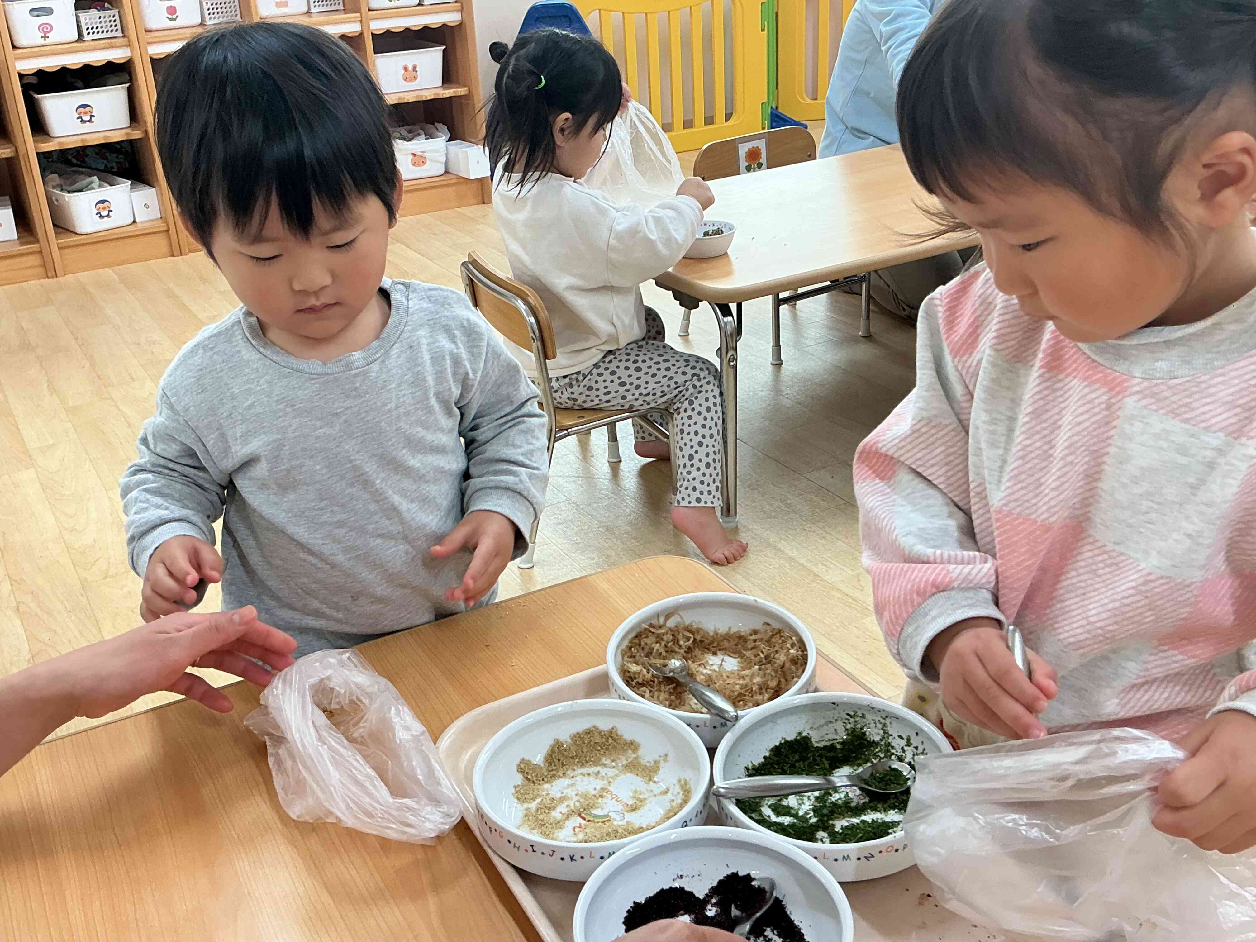 和食の日（ふりかけ作り）