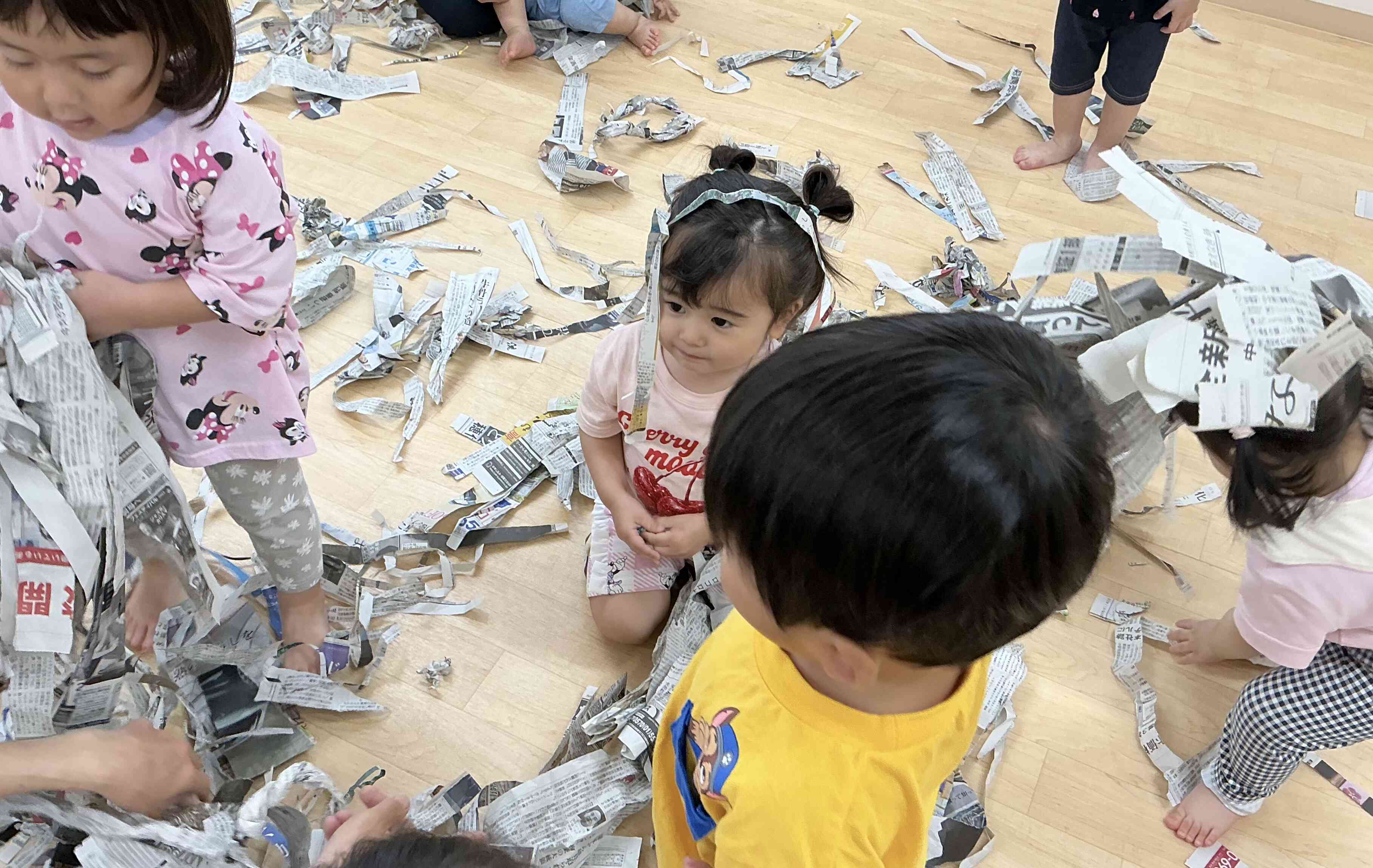 新聞遊びをしました。