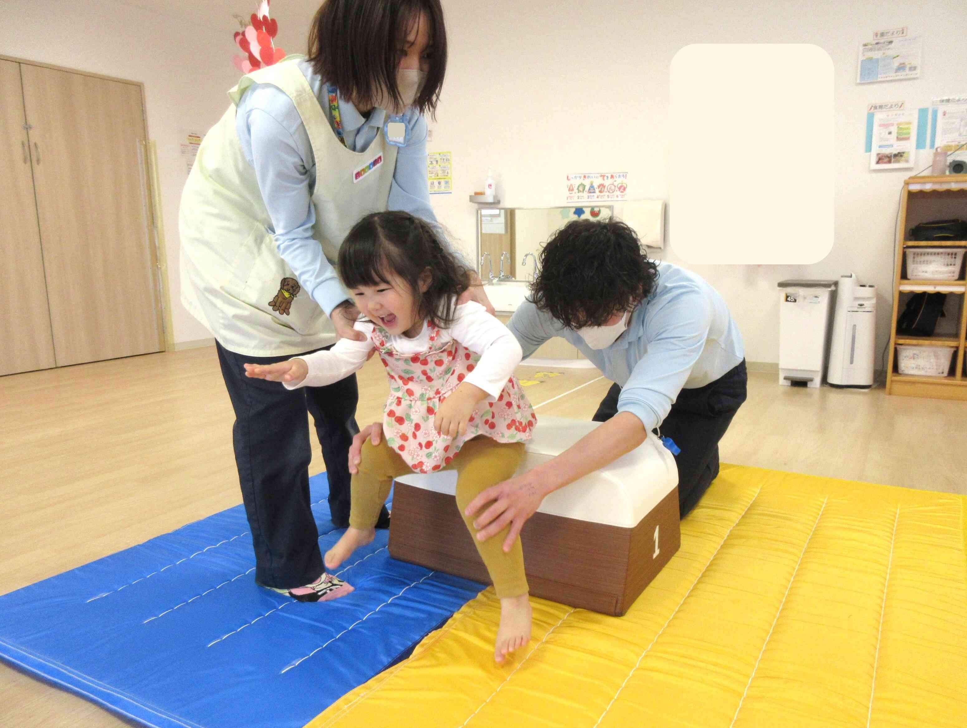 たいそう教室～2歳児～｜ニチイキッズ八山田西保育園｜ニチイキッズ