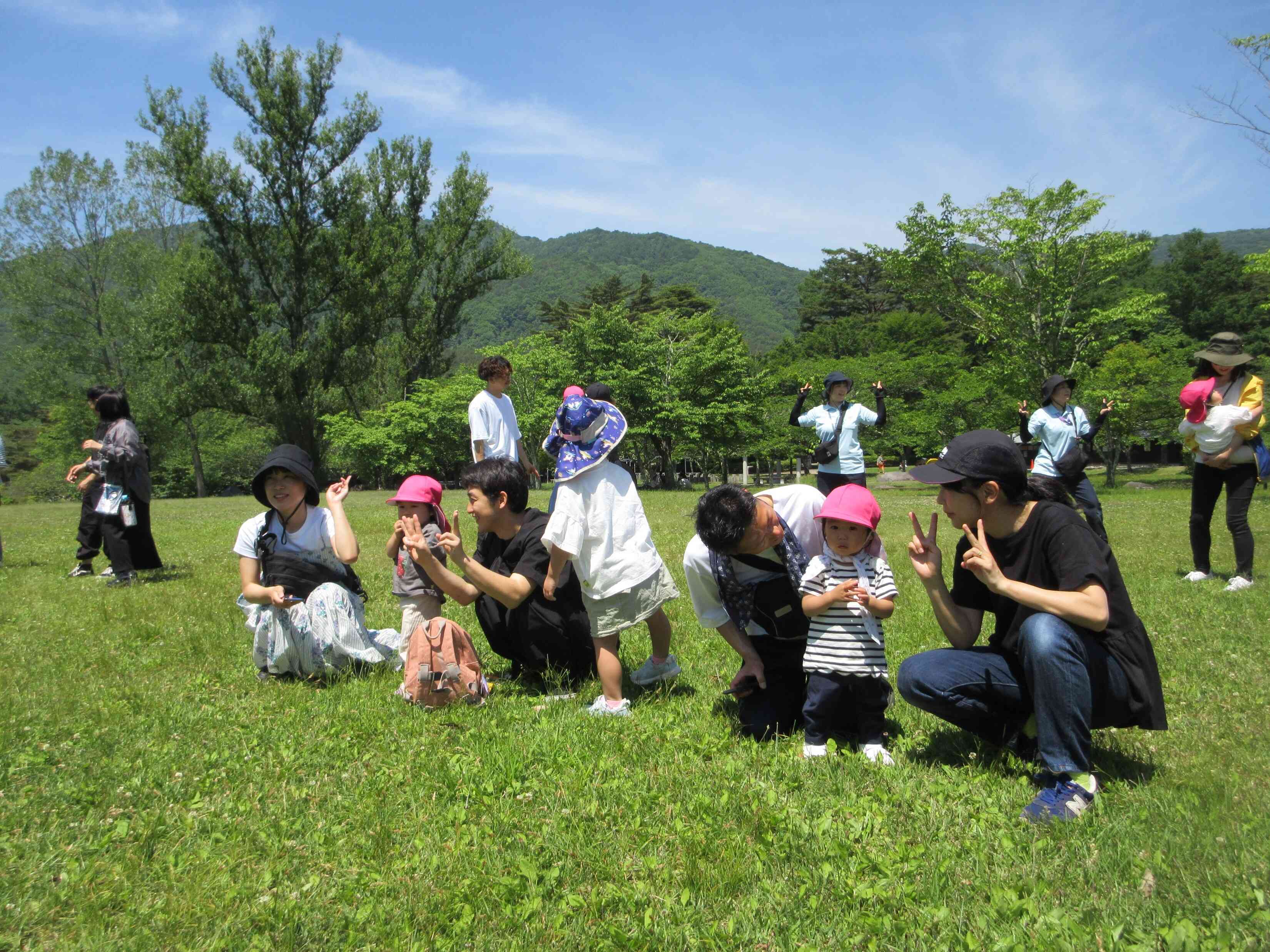 青空の下で「エビカニクス」