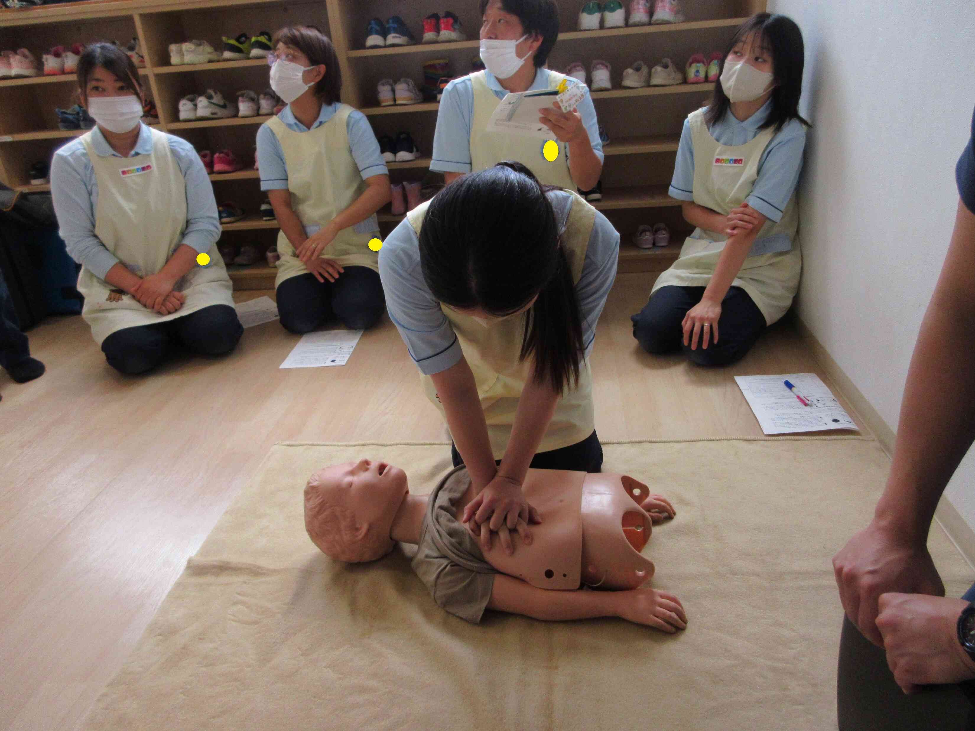 1・2・3・4・5歳児の心肺蘇生のやり方
