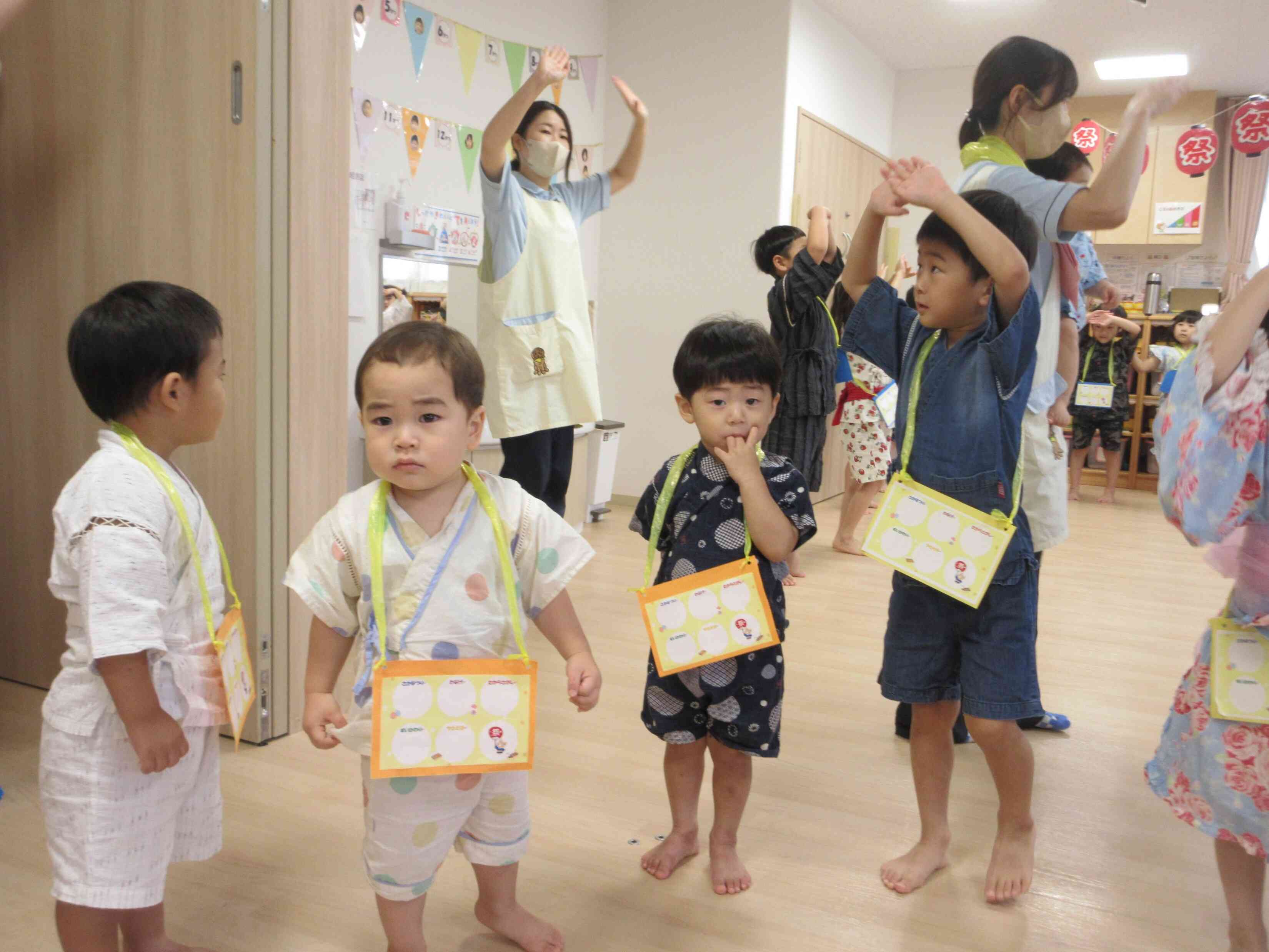 みんなで丸くなって踊ったよ！