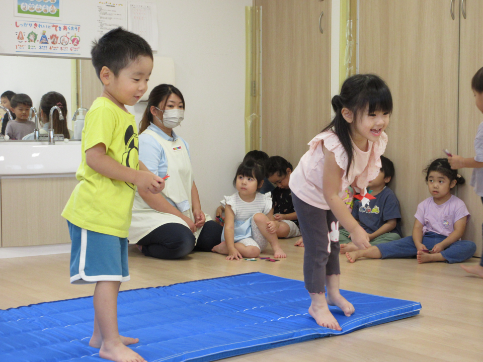 「手裏剣　えいっ！！」