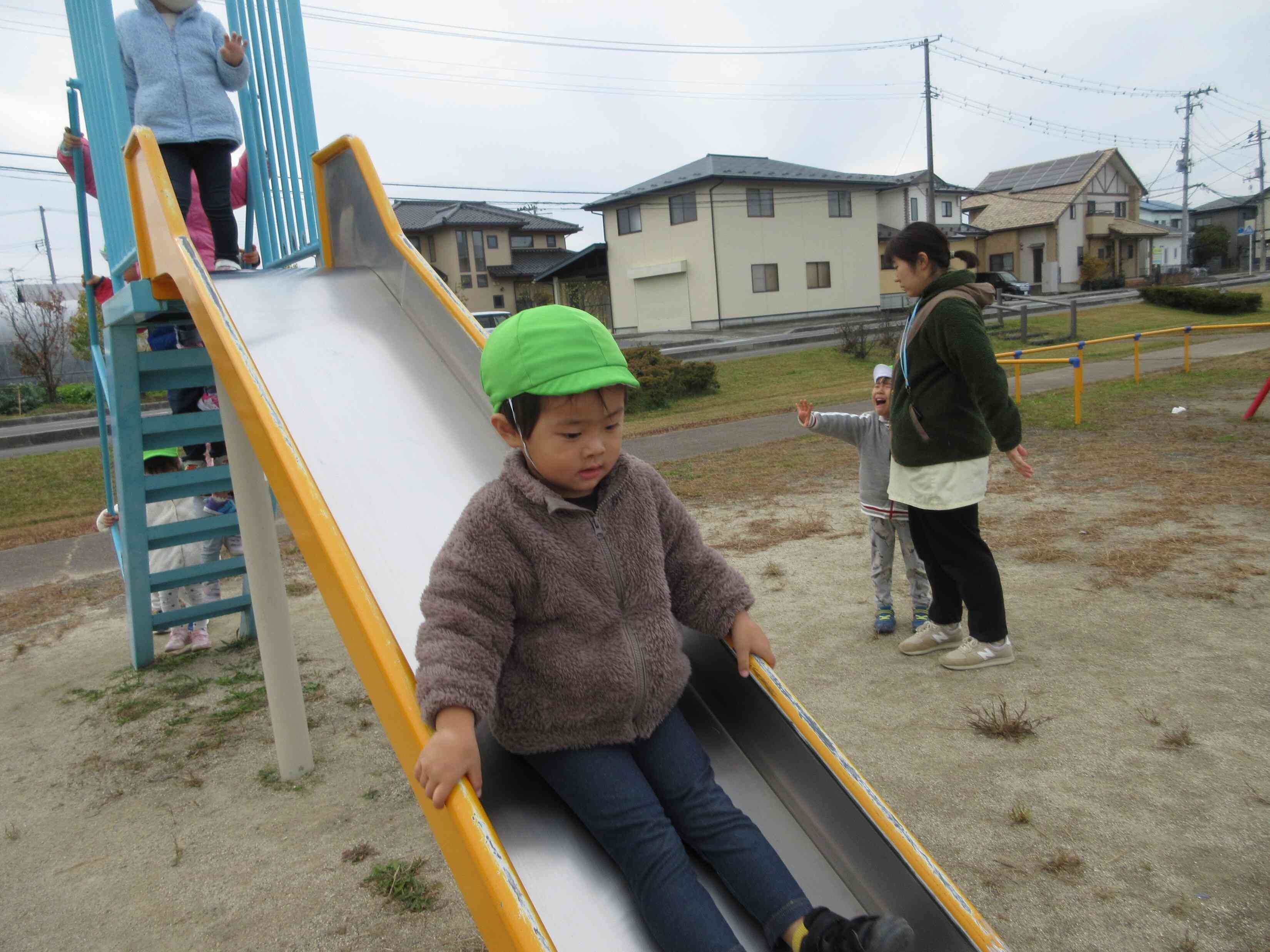 ちょっぴり緊張気味?!