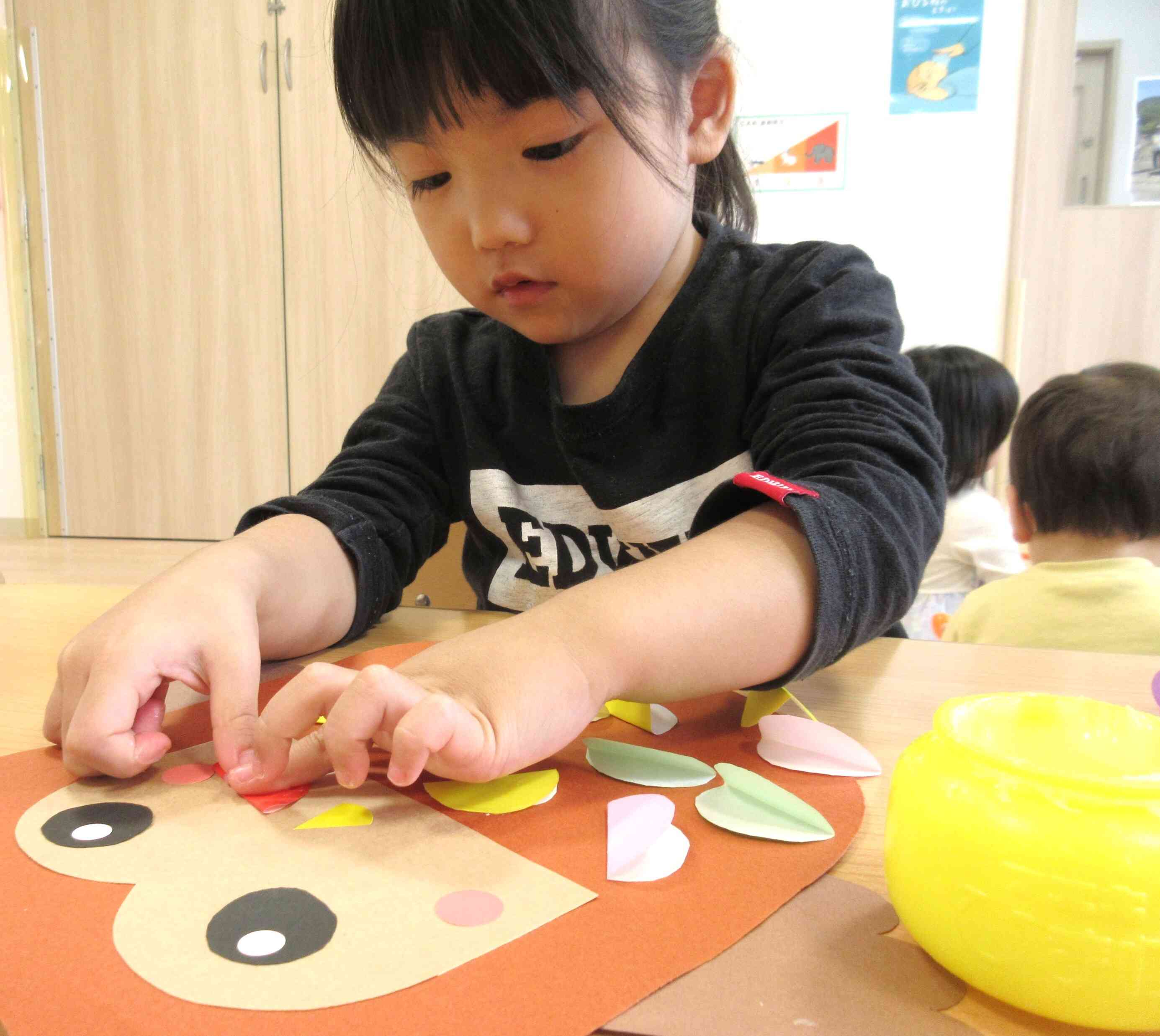 どこに貼るのかな？