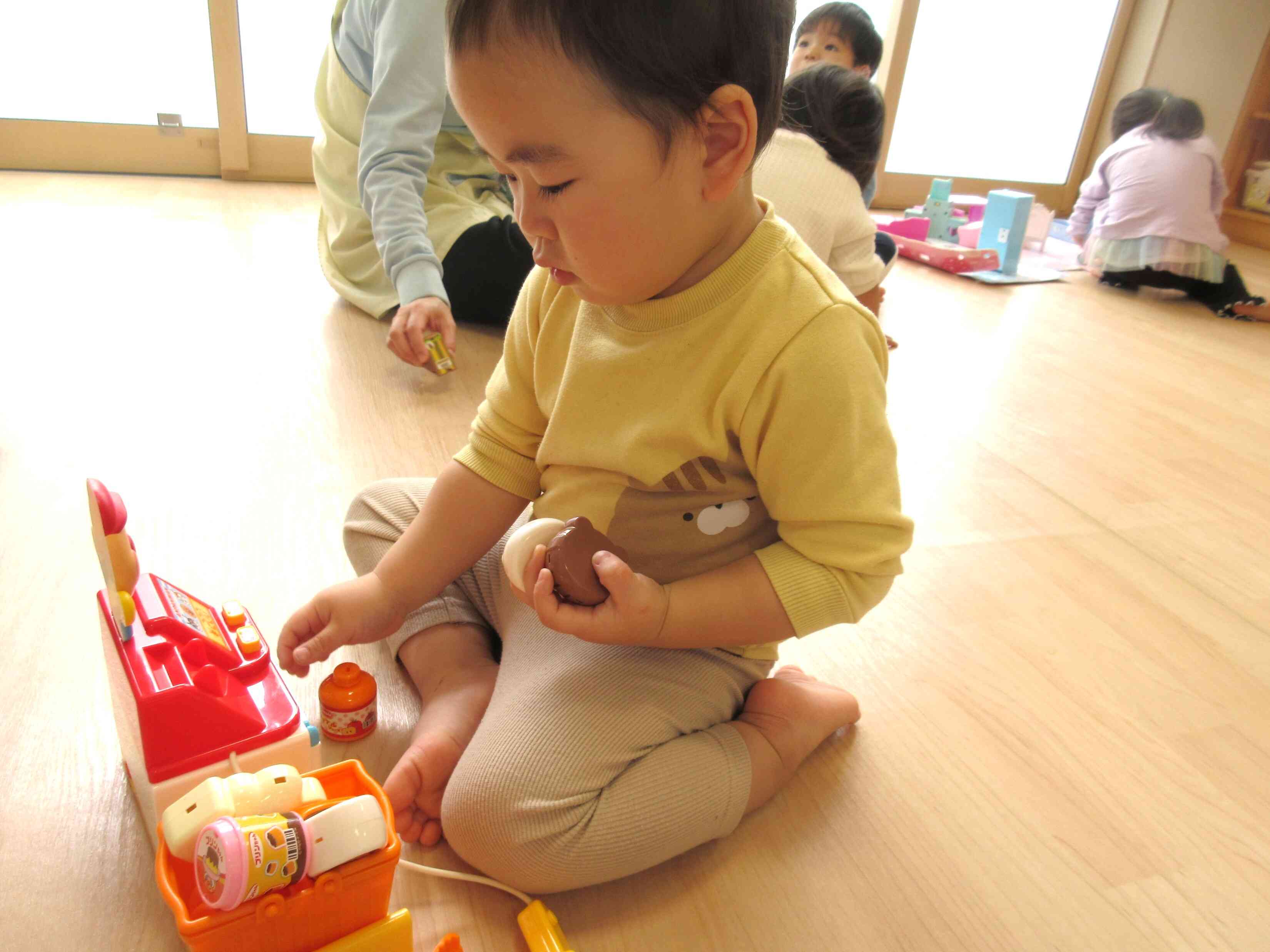 レジのおもちゃで遊んだよ★