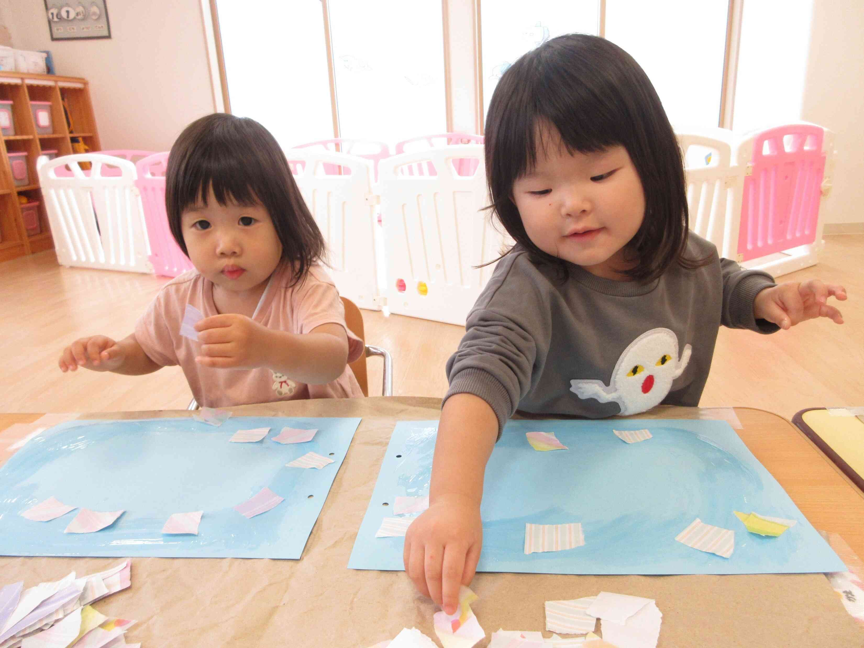 ペタペタ楽しいね☆