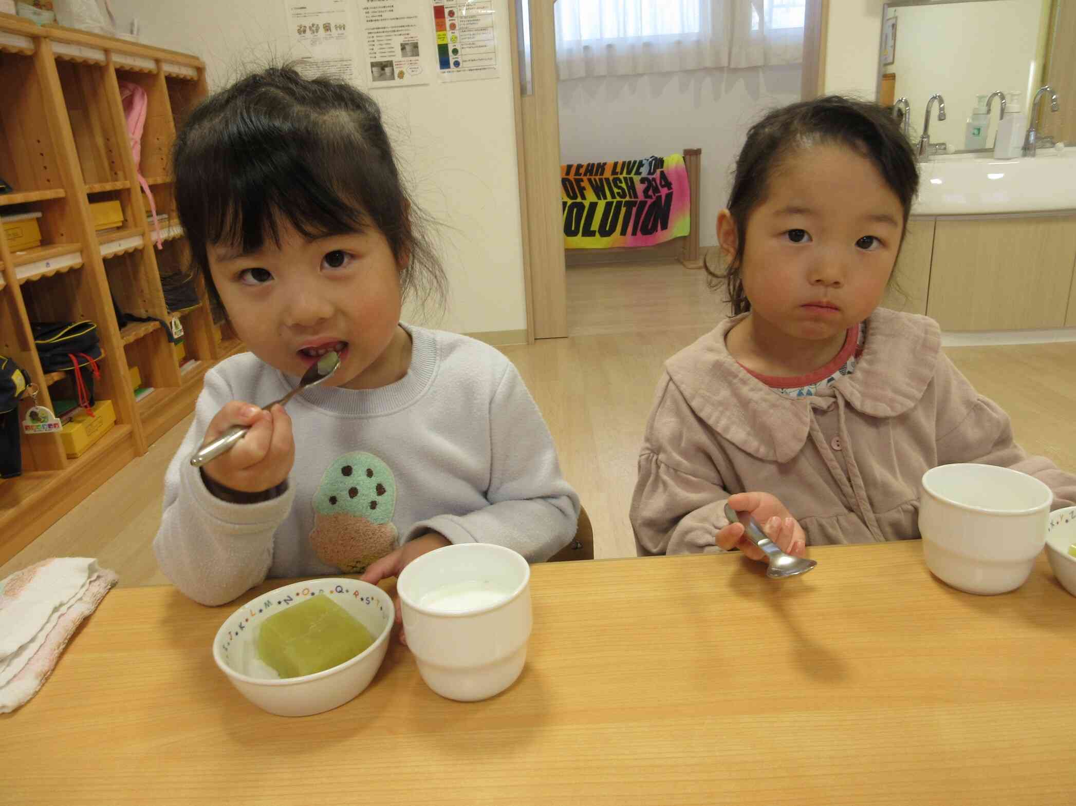 自分たちでつくったさつまいも、おいしいね☆