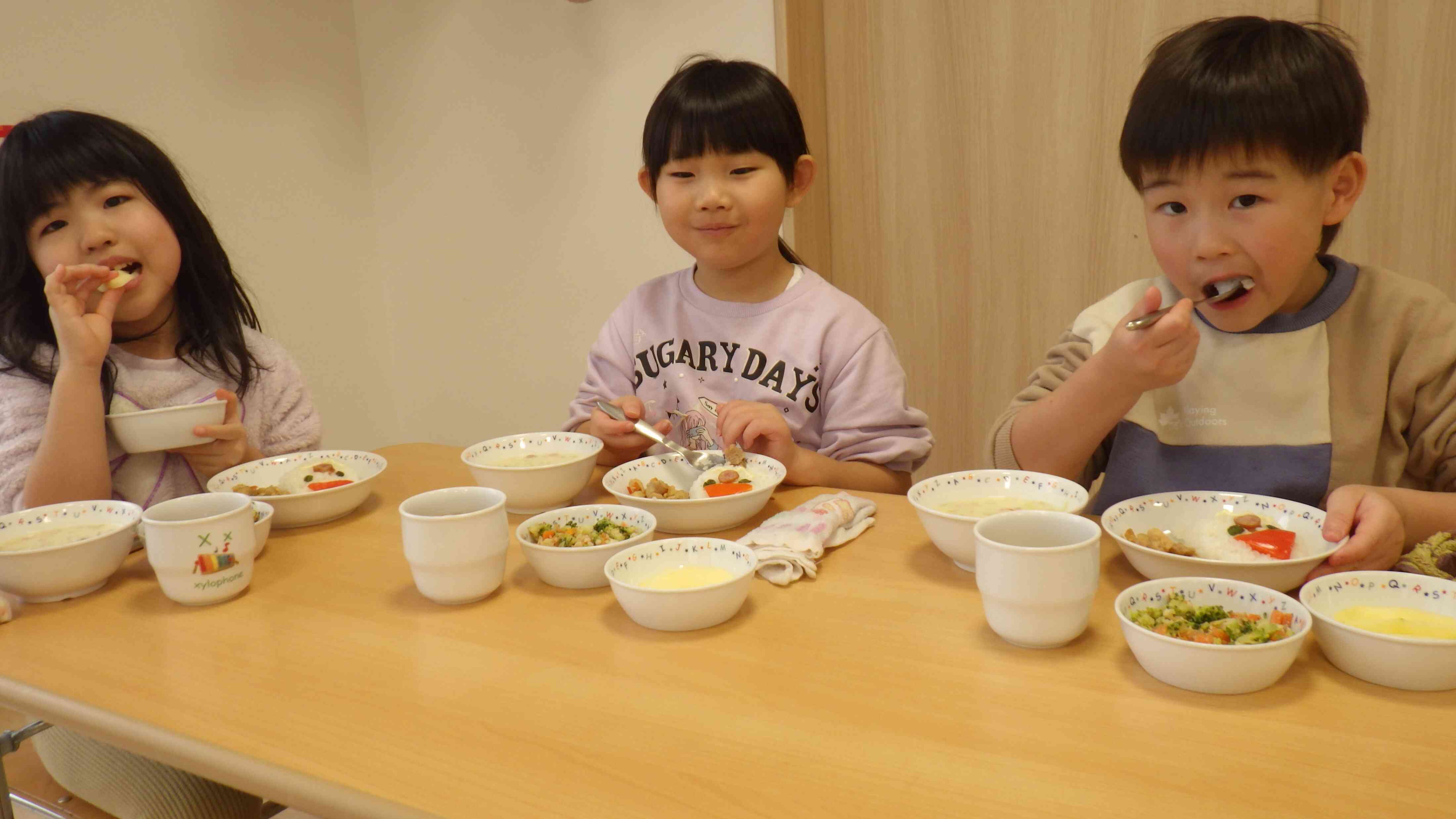 お給食は美味しいですか?