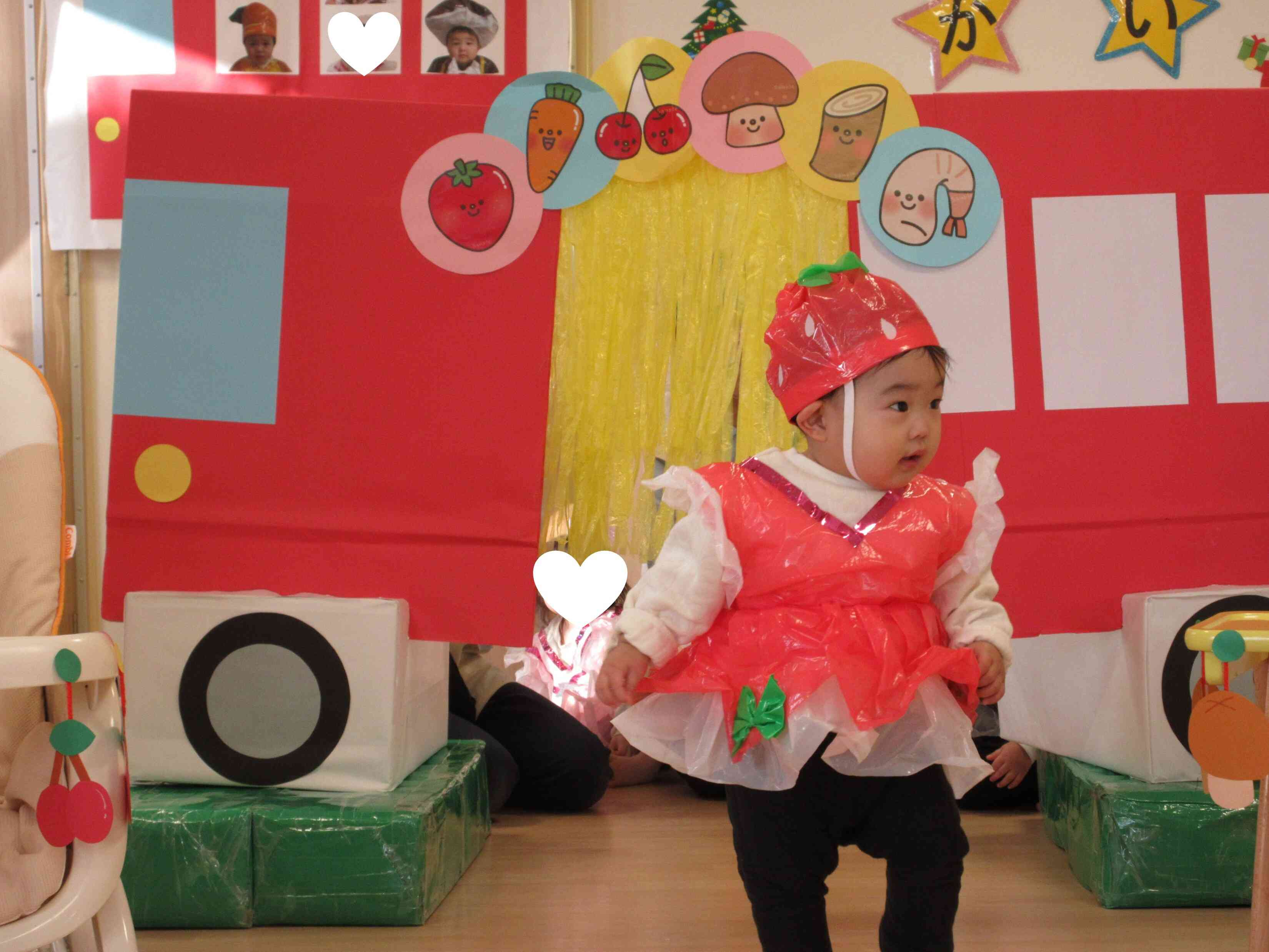 ひよこ組(０歳児)クリスマス発表会