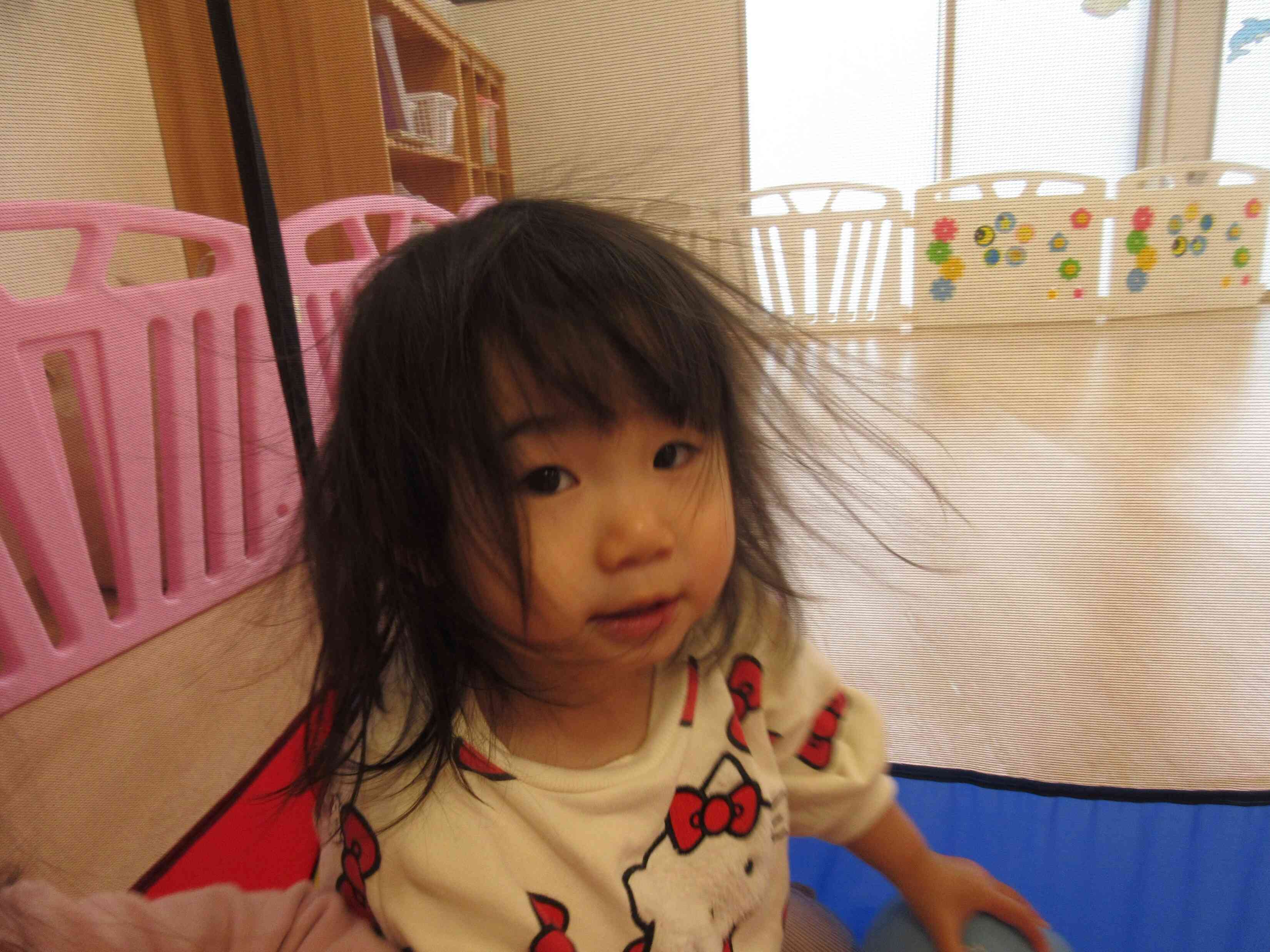 静電気で髪の毛が…♡