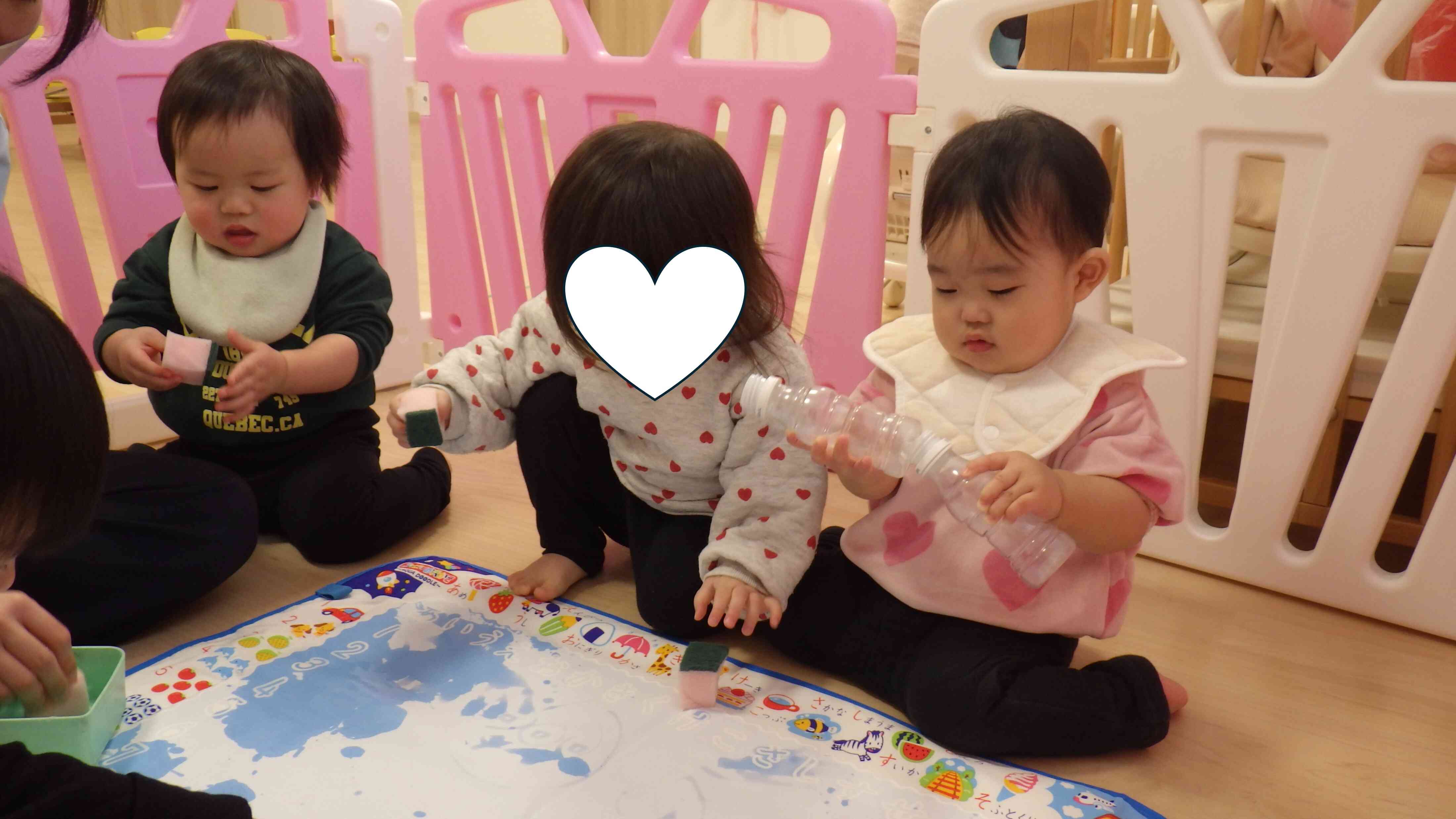 サンタさんにもらったプレゼントで早速遊びました★