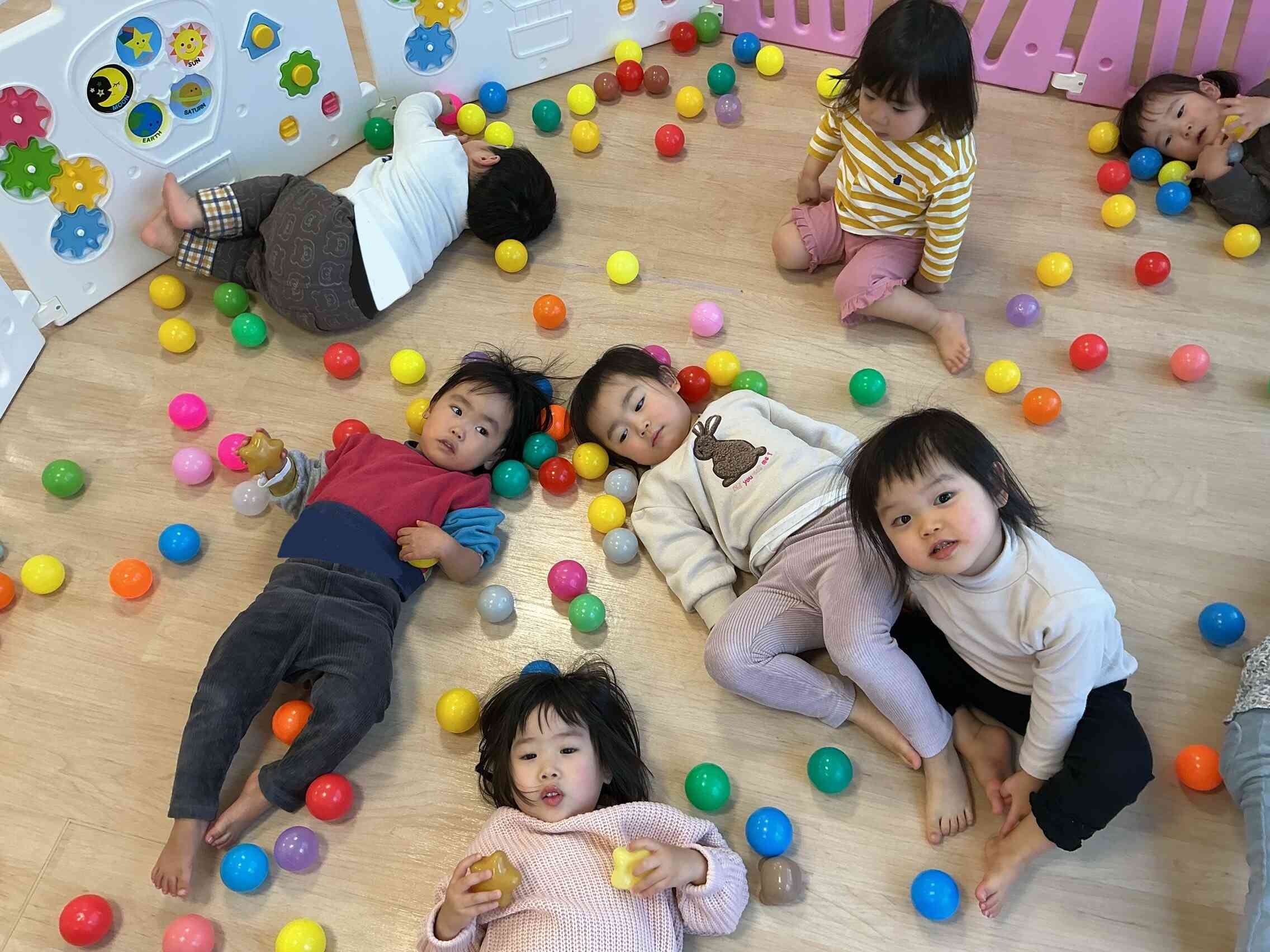ボールプールで遊んだよ！