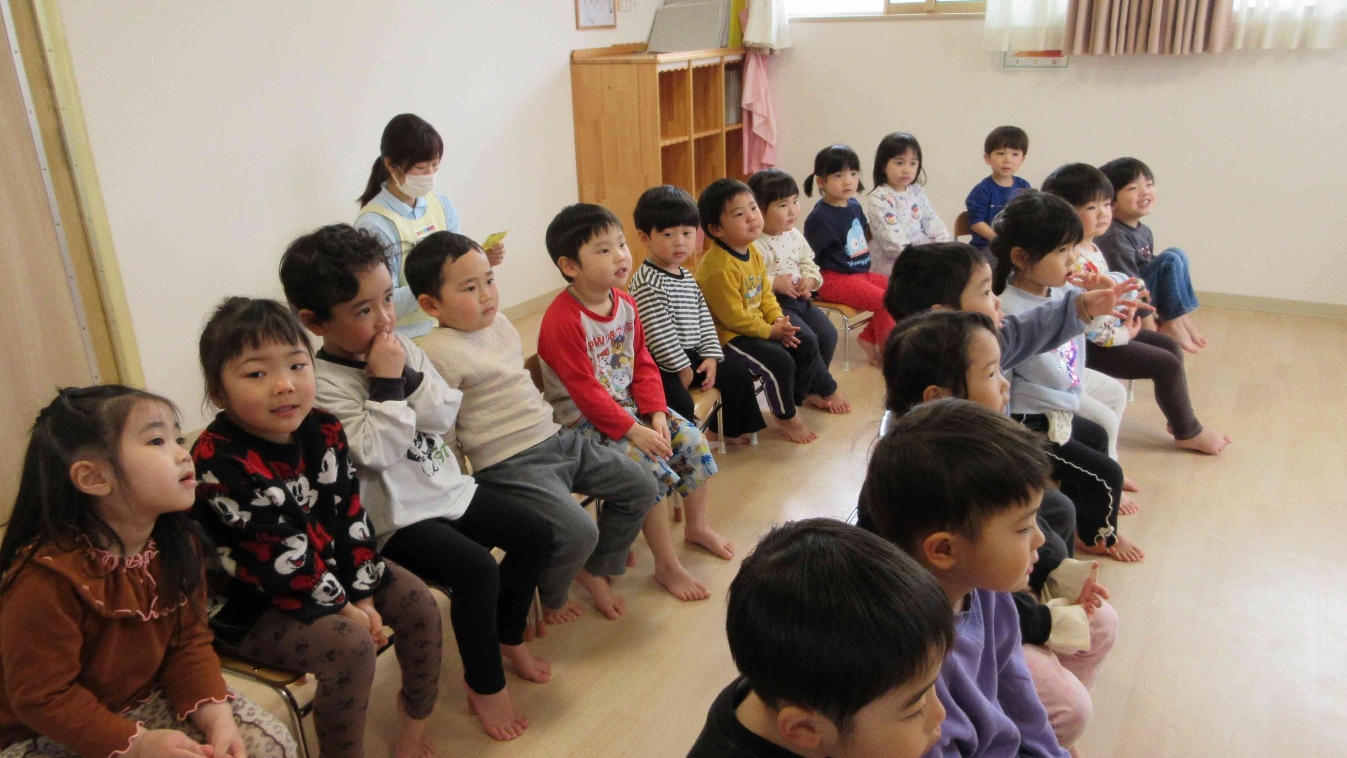 ３歳児～英語レッスン～