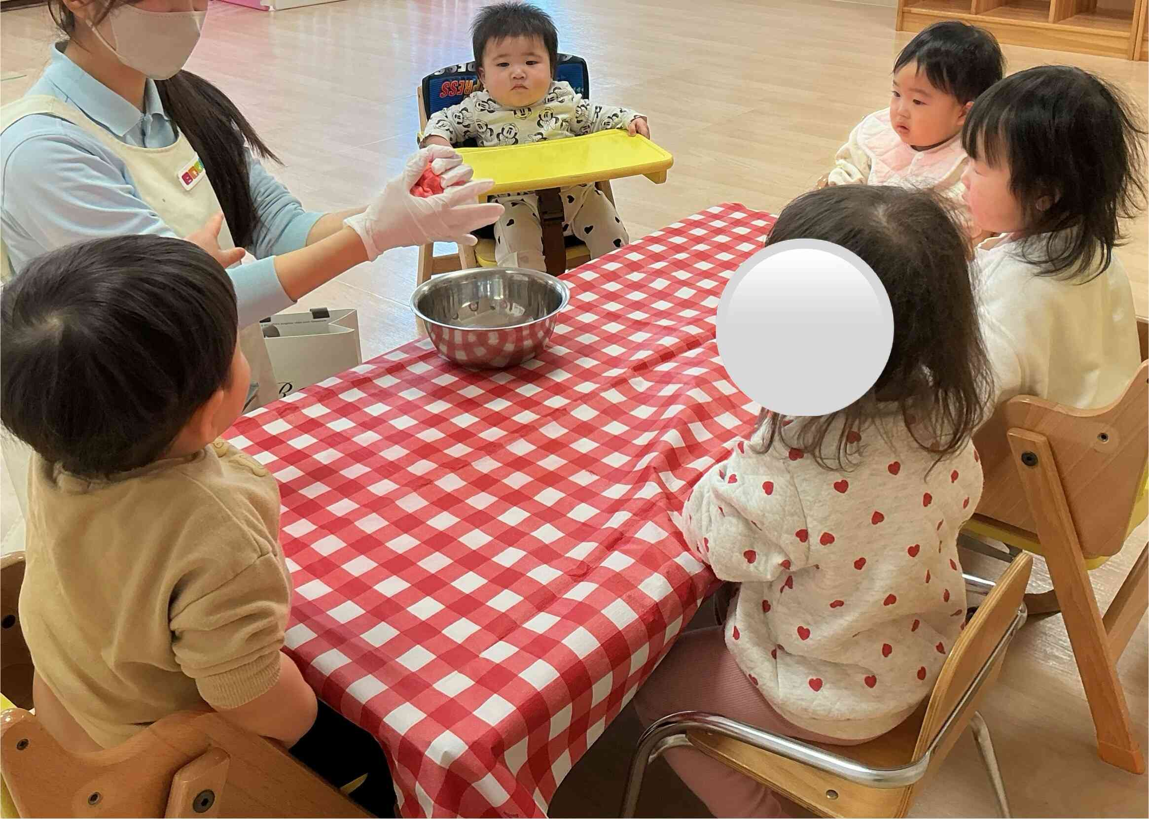 とっても真剣にお話しを聞いています!