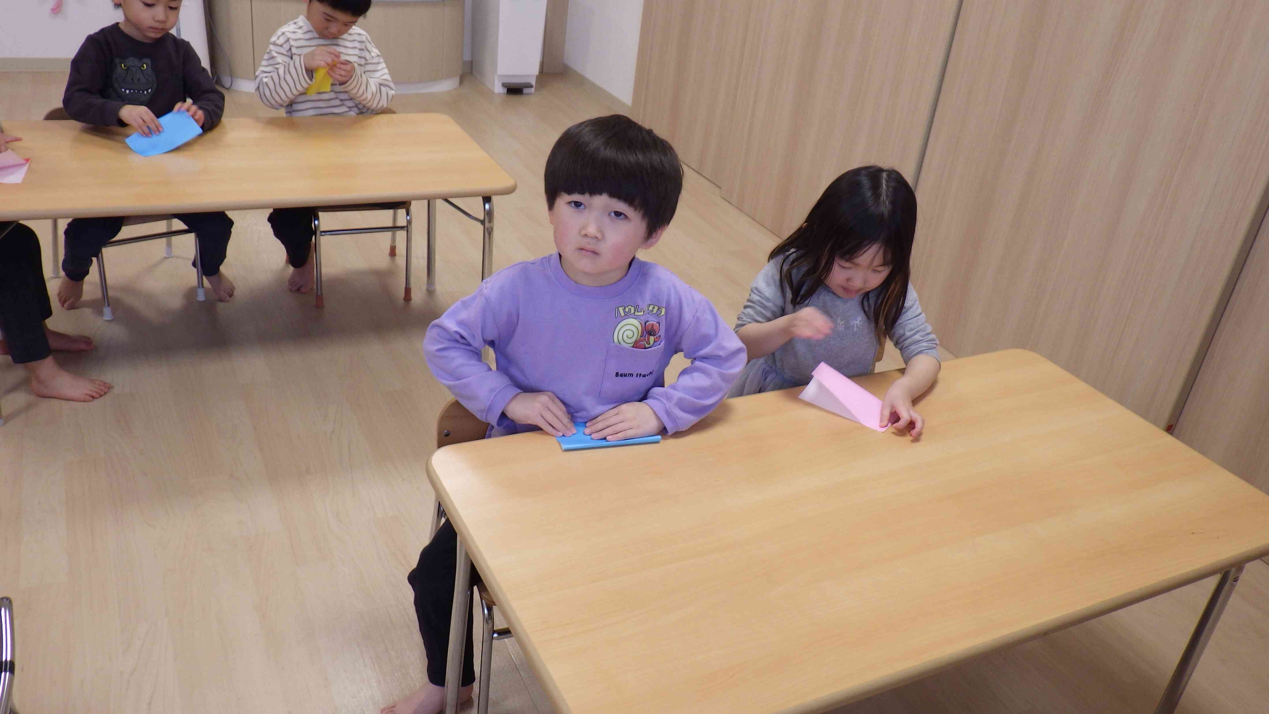 折り紙でぱっくんちょを作ったよ!