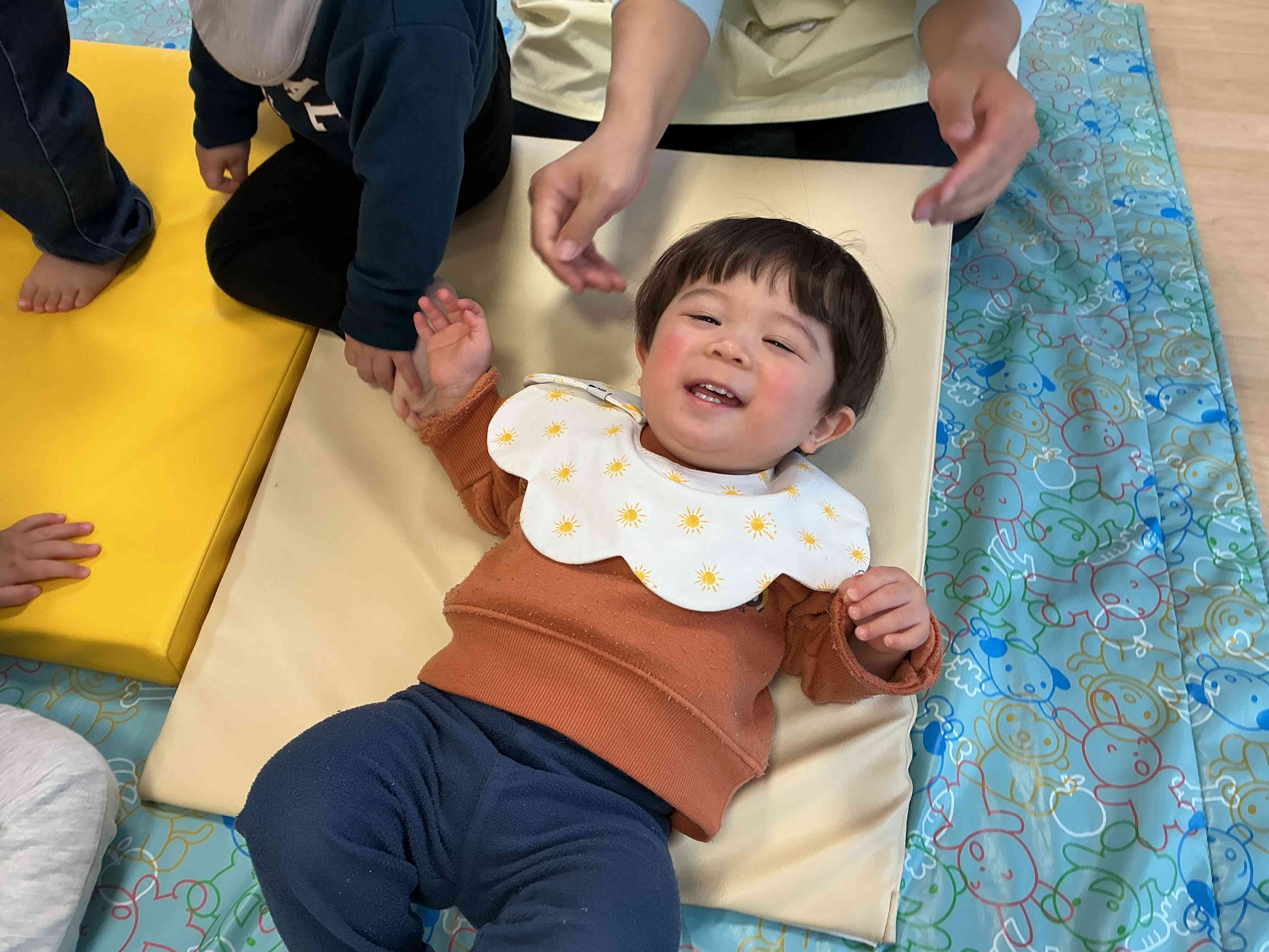 滑り台シューンッ！