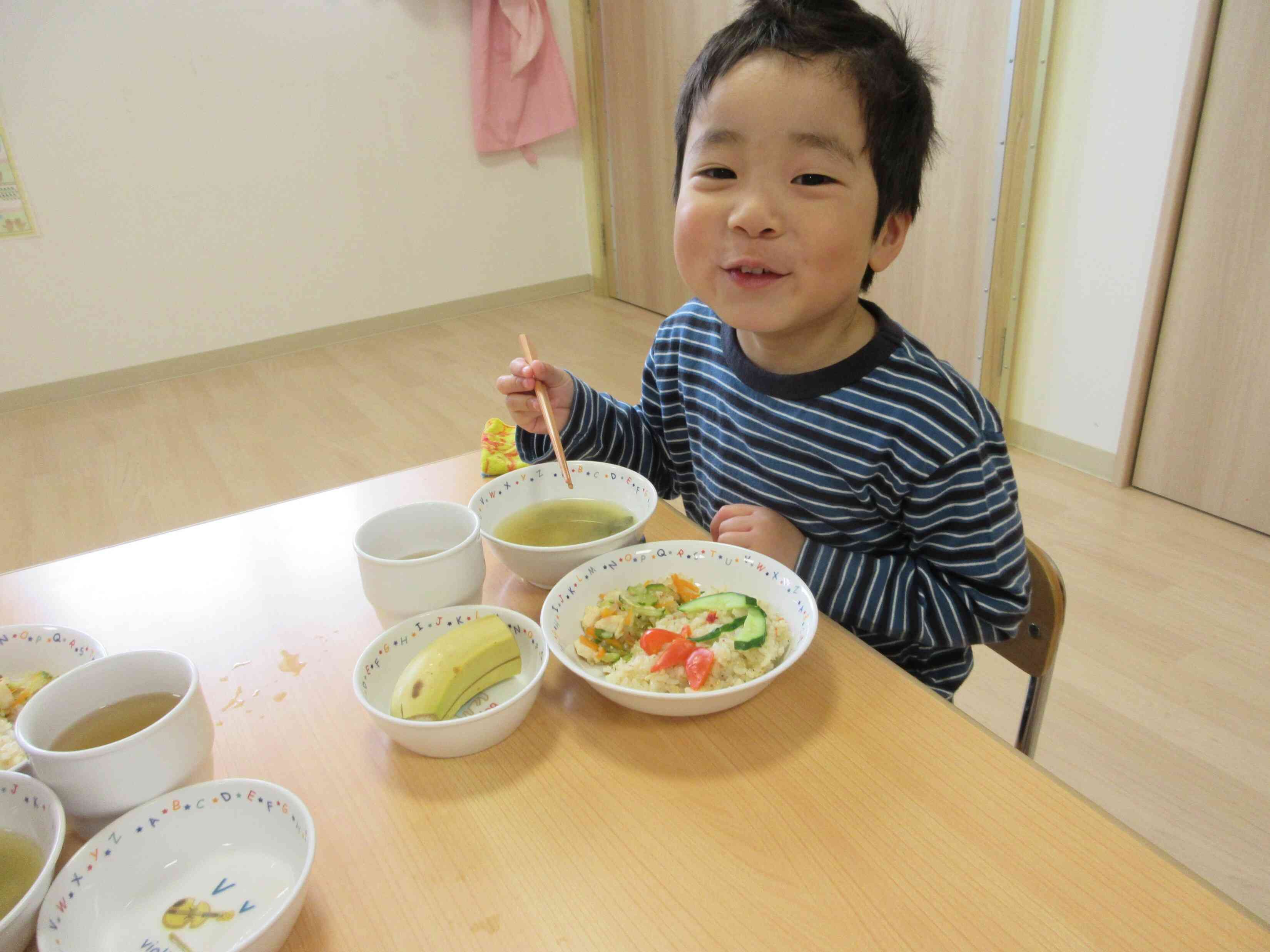 箸も使えるようになりました！