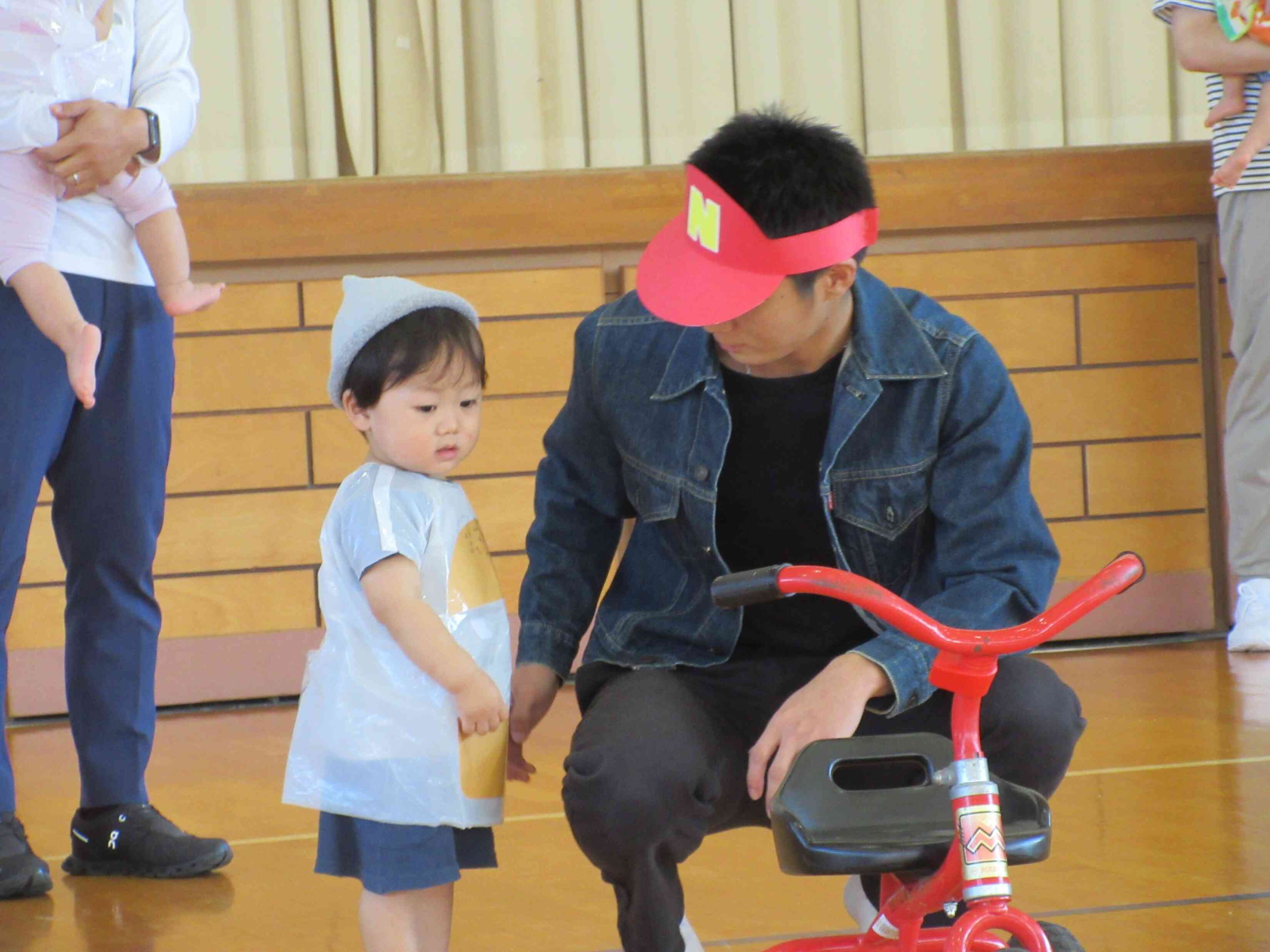 ひよこ組、初めての運動会!【0歳児】