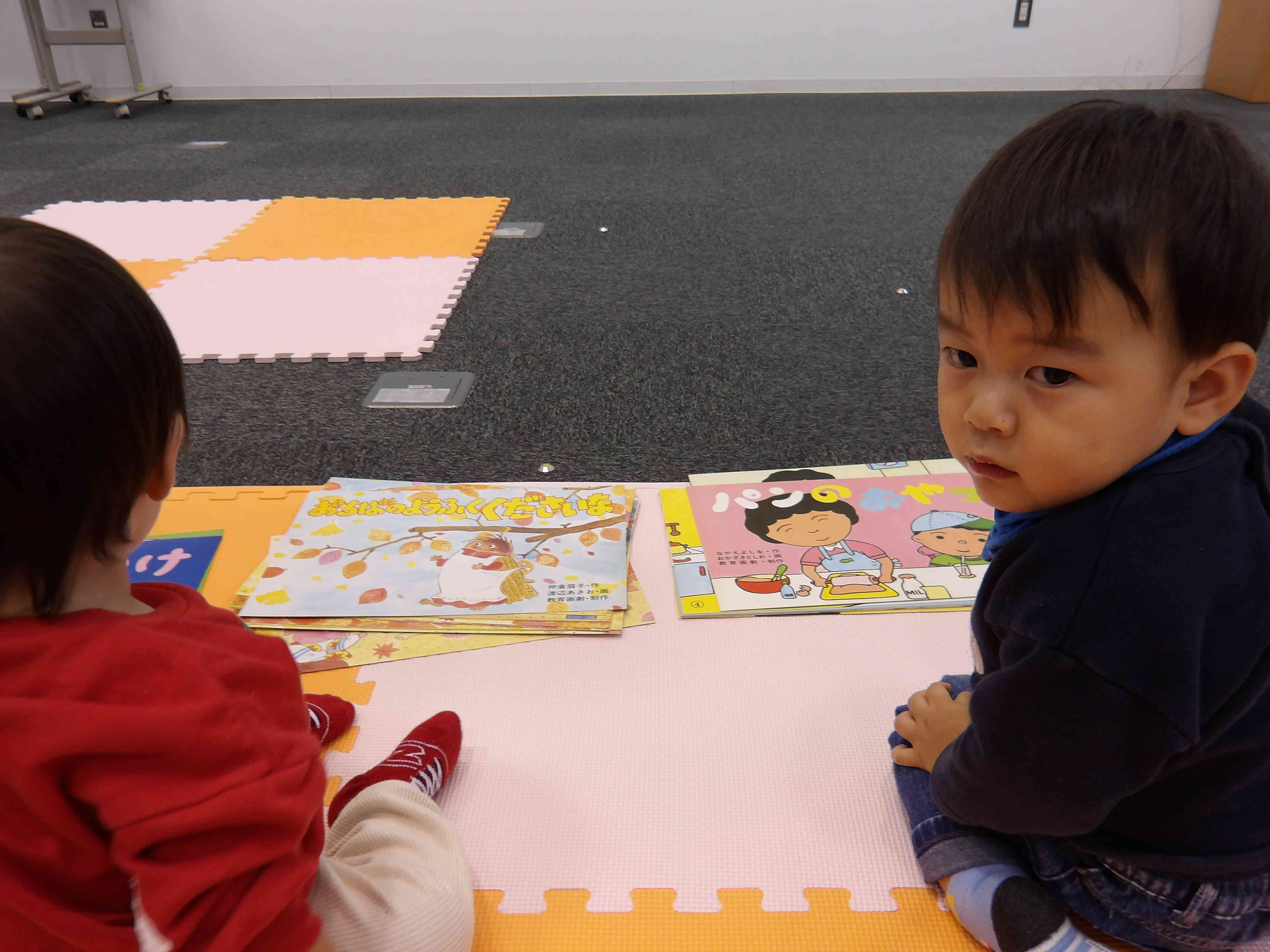 どの紙芝居にしようかな？