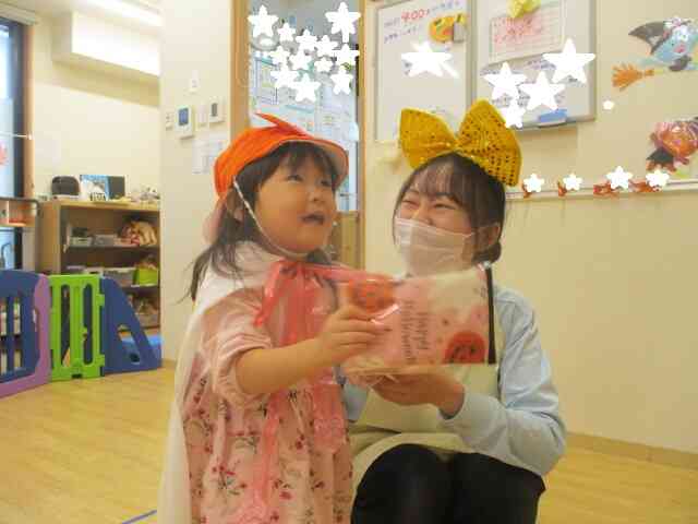 「トリックオアトリート!」上手に言えたね!