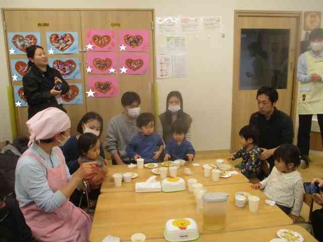 おやつの試食会もしました。メニューは大人気のマーブルケーキ！