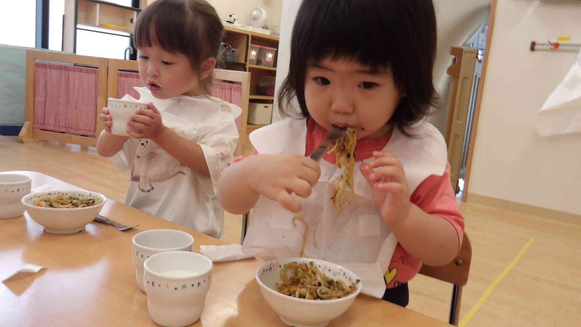 きょうのおやつは・・・!