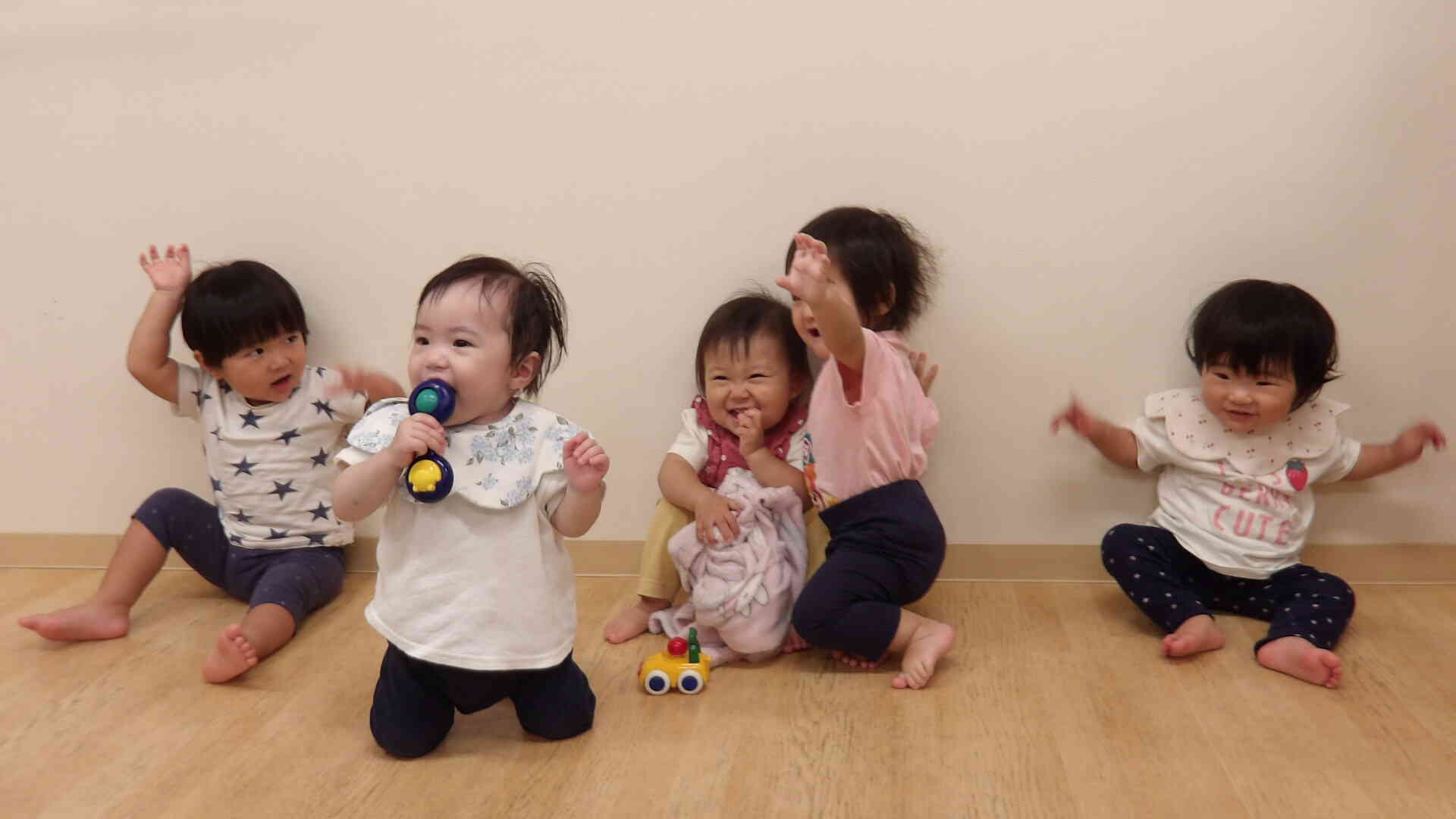 ある日の０歳児クラス