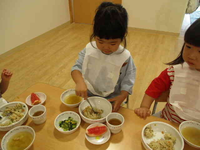 もりもり食べています！