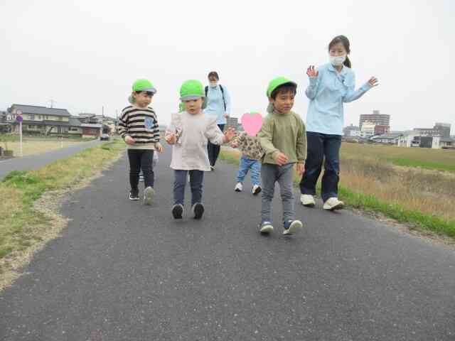 こんな歩き方できるよ