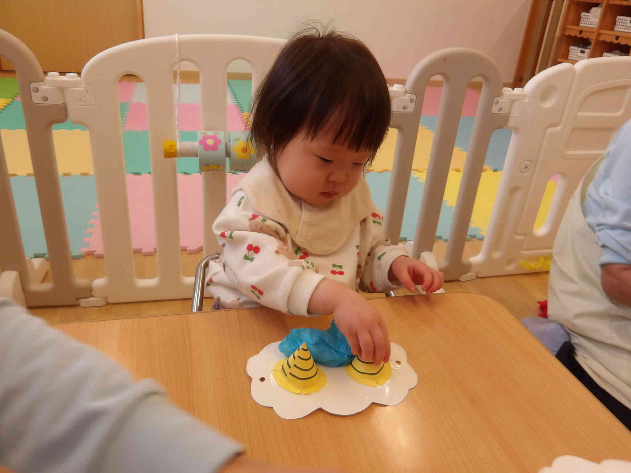 これは何？と角にも興味津々のMちゃんでした