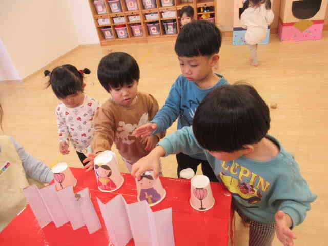 お雛様はここかな？？