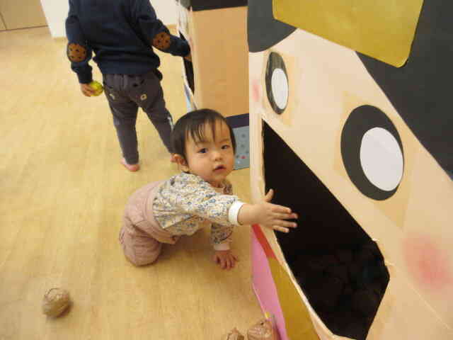 ひなあられ、あーん