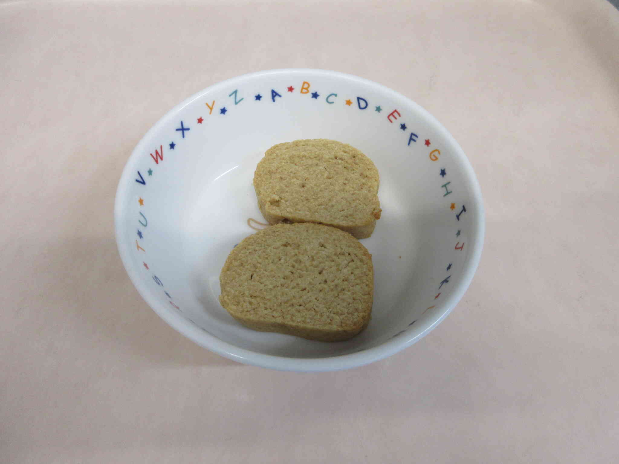 手作りおやつの紹介　きな粉サブレ