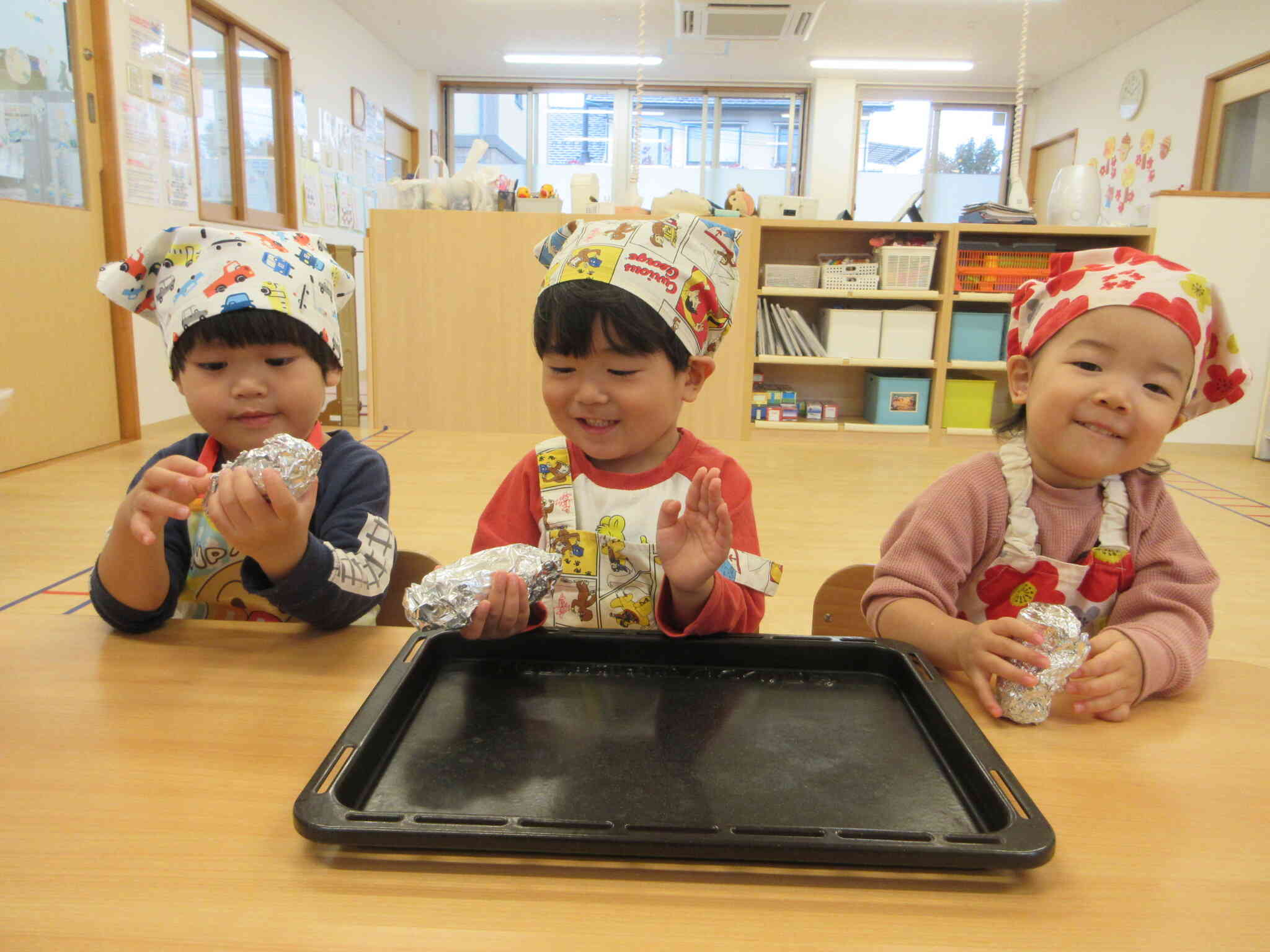 給食の先生焼いて下さい〜！