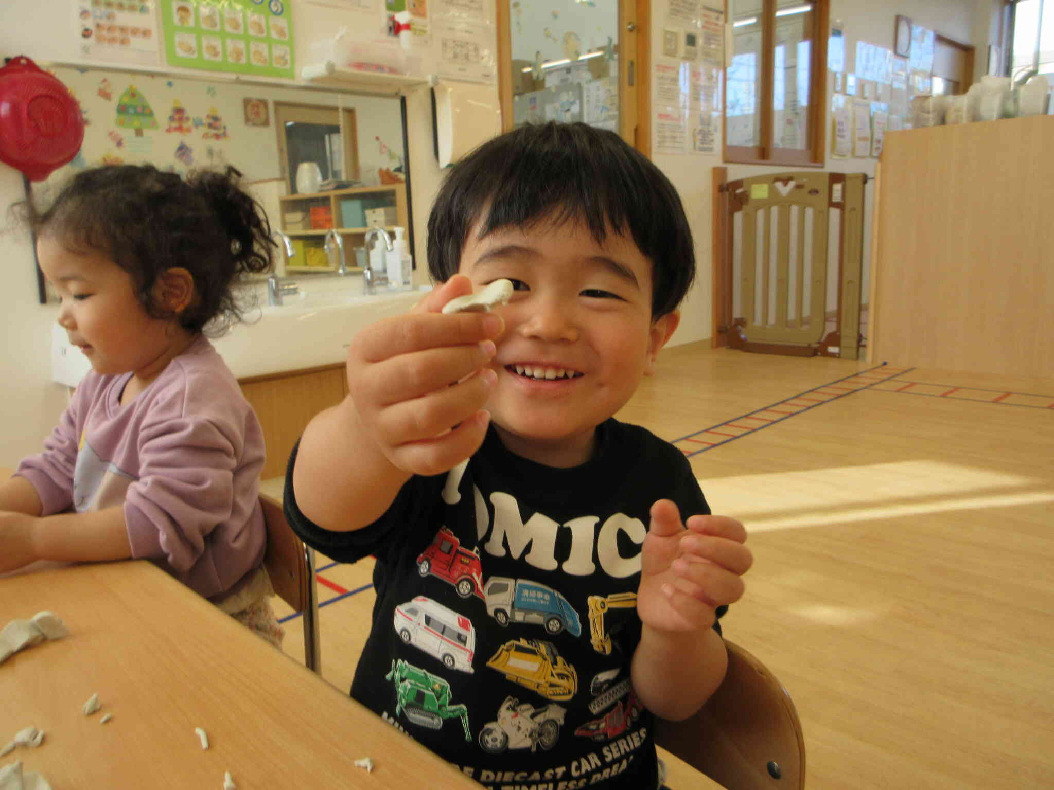 「不思議な形になっちゃった～」と見せてくれたSくん