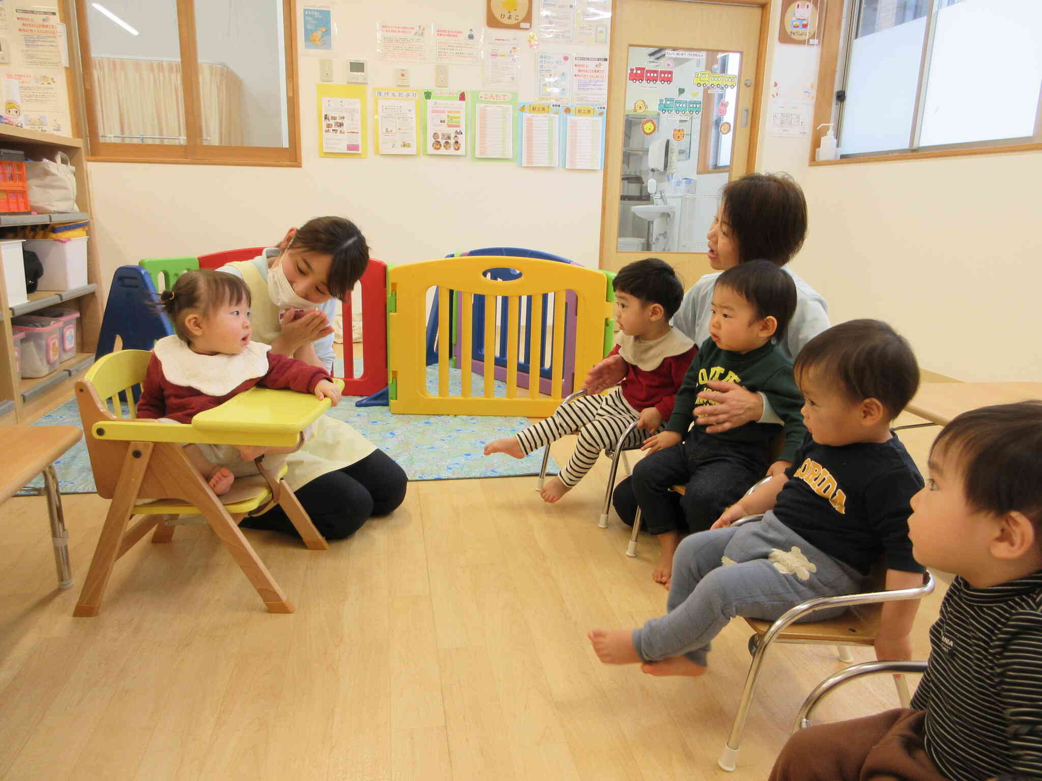 3月お誕生日会をしました！（0歳児　ひよこ組）