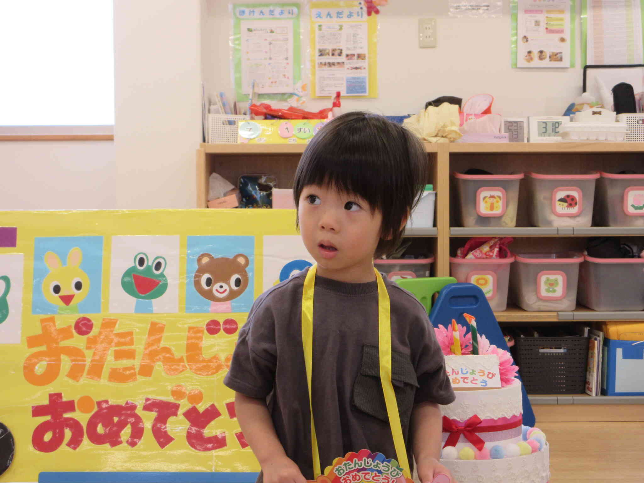 みんなの前で少し緊張していたRくん