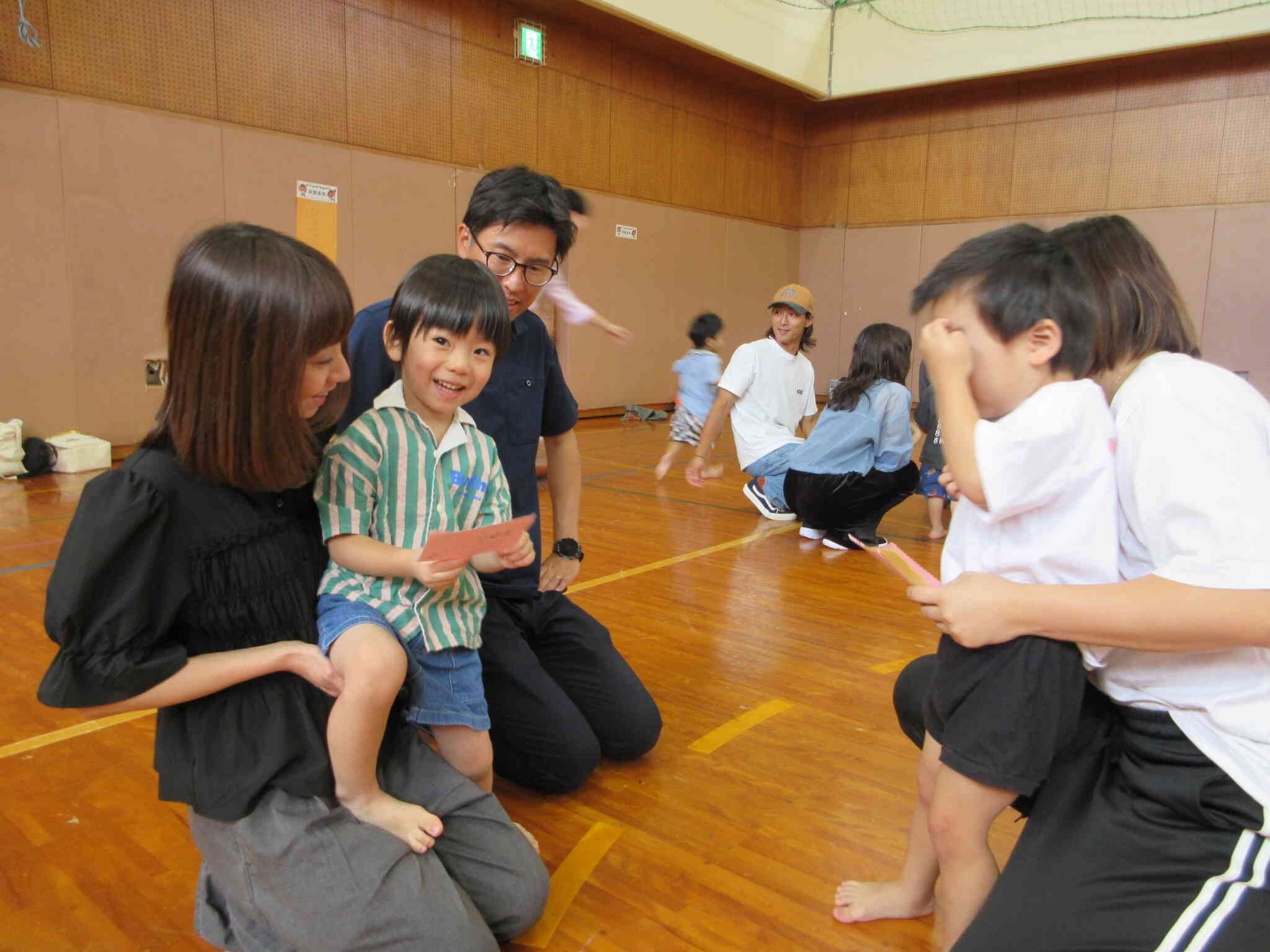 「すてきな名刺をありがとう」「ちょっと恥ずかしいよ～」