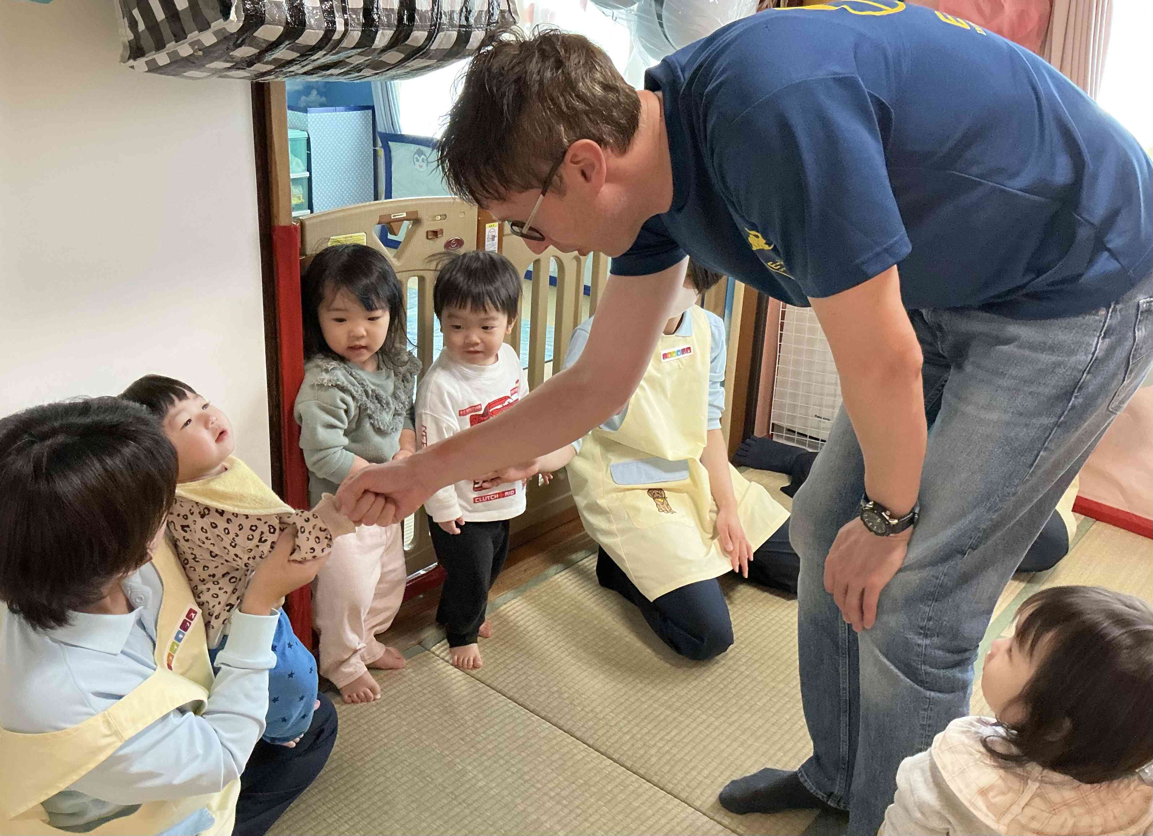先生と握手〜♪