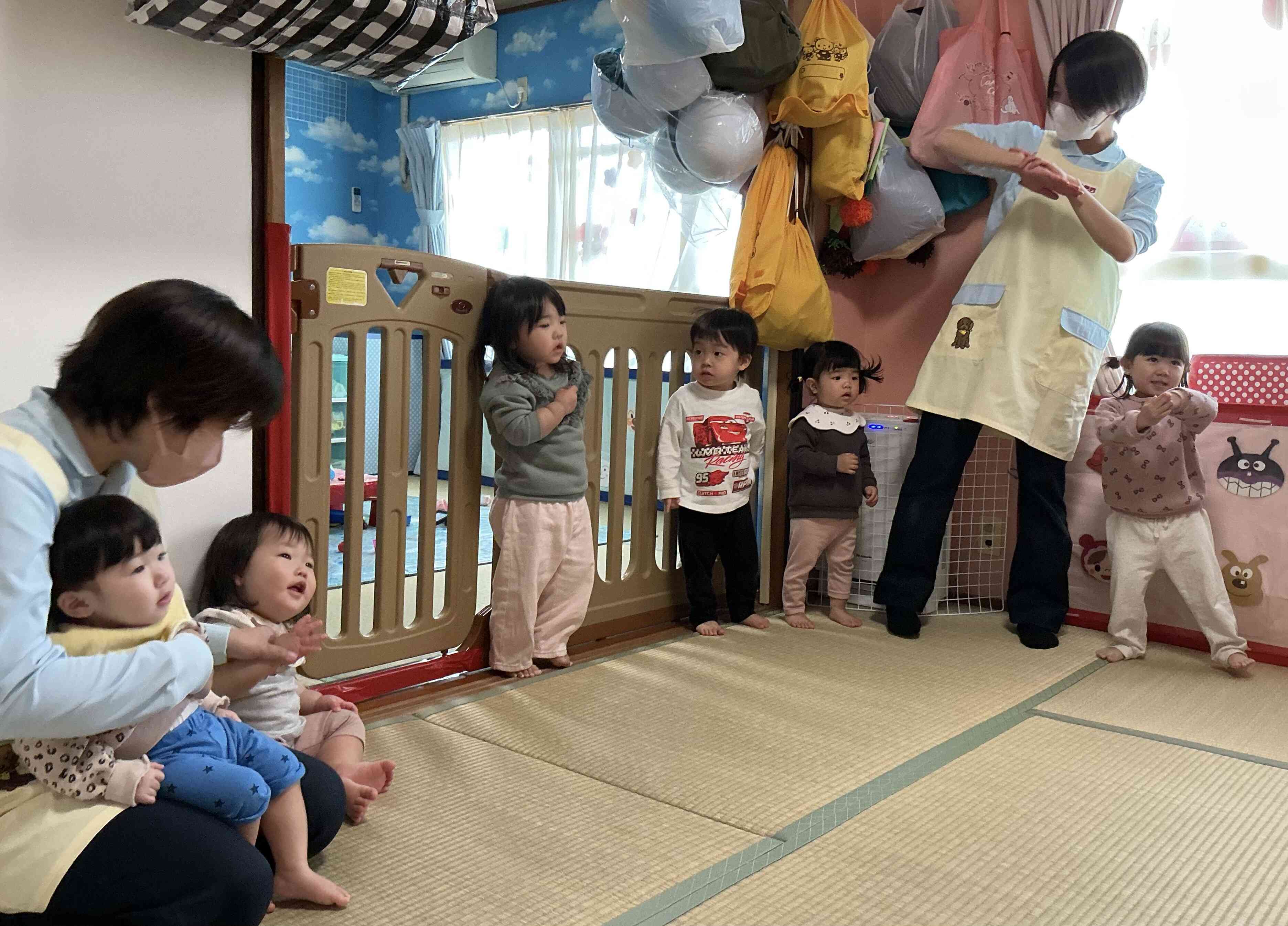 今日の天気はくもり〜♪